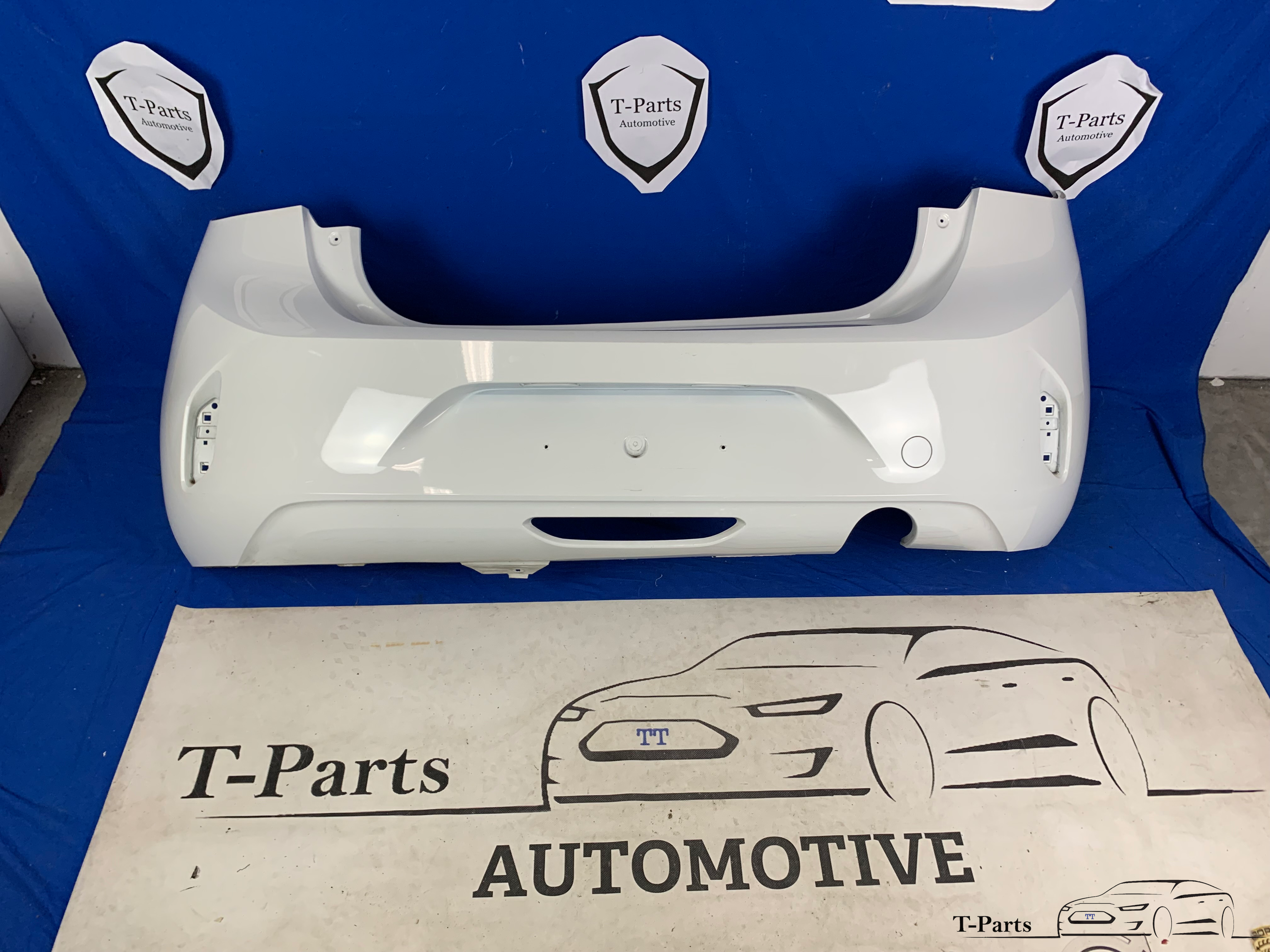 Opel corsa F achterbumper bumper PDC