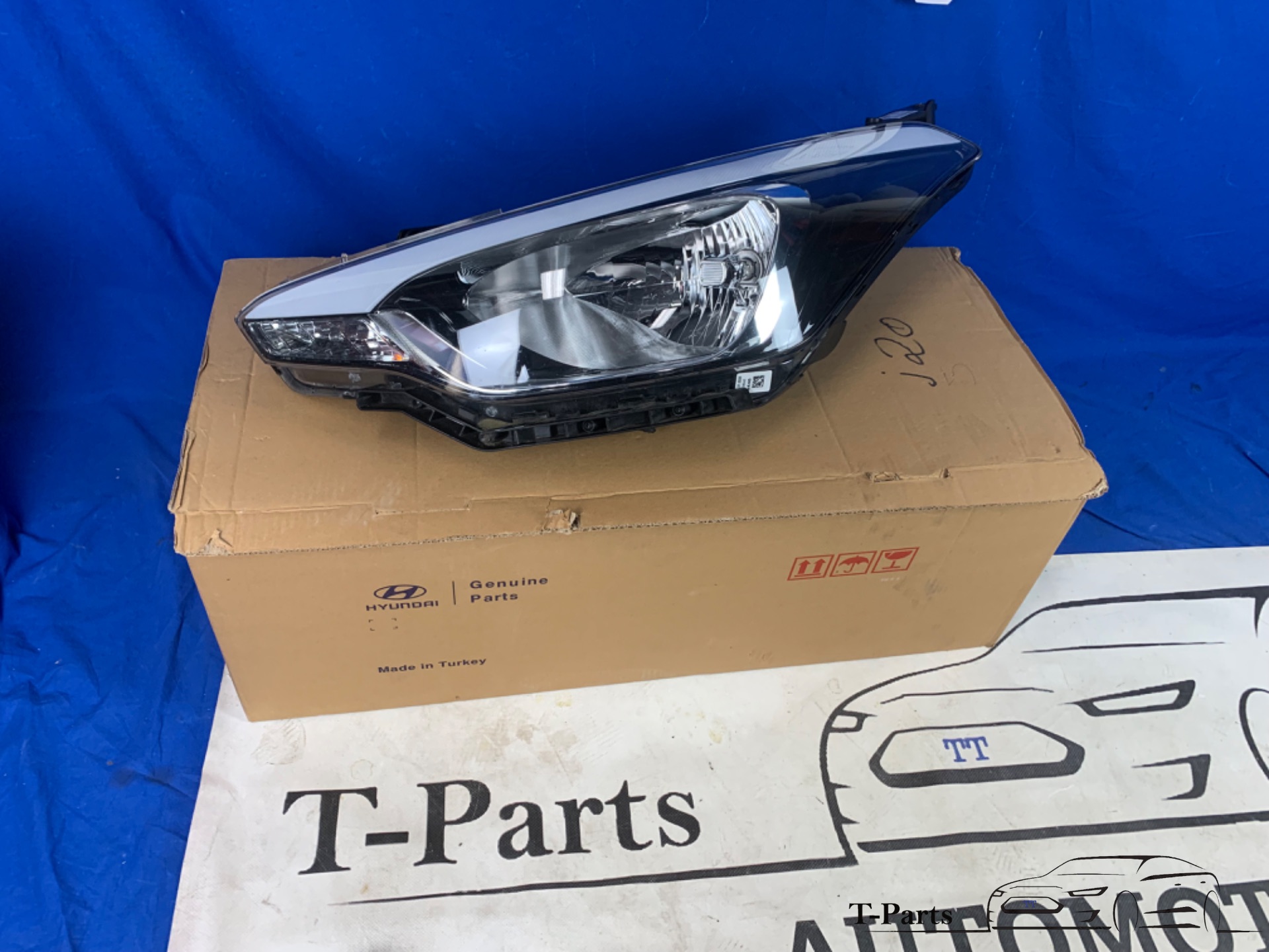Hyundai i20 koplamp links 92101C8000 lamp LED