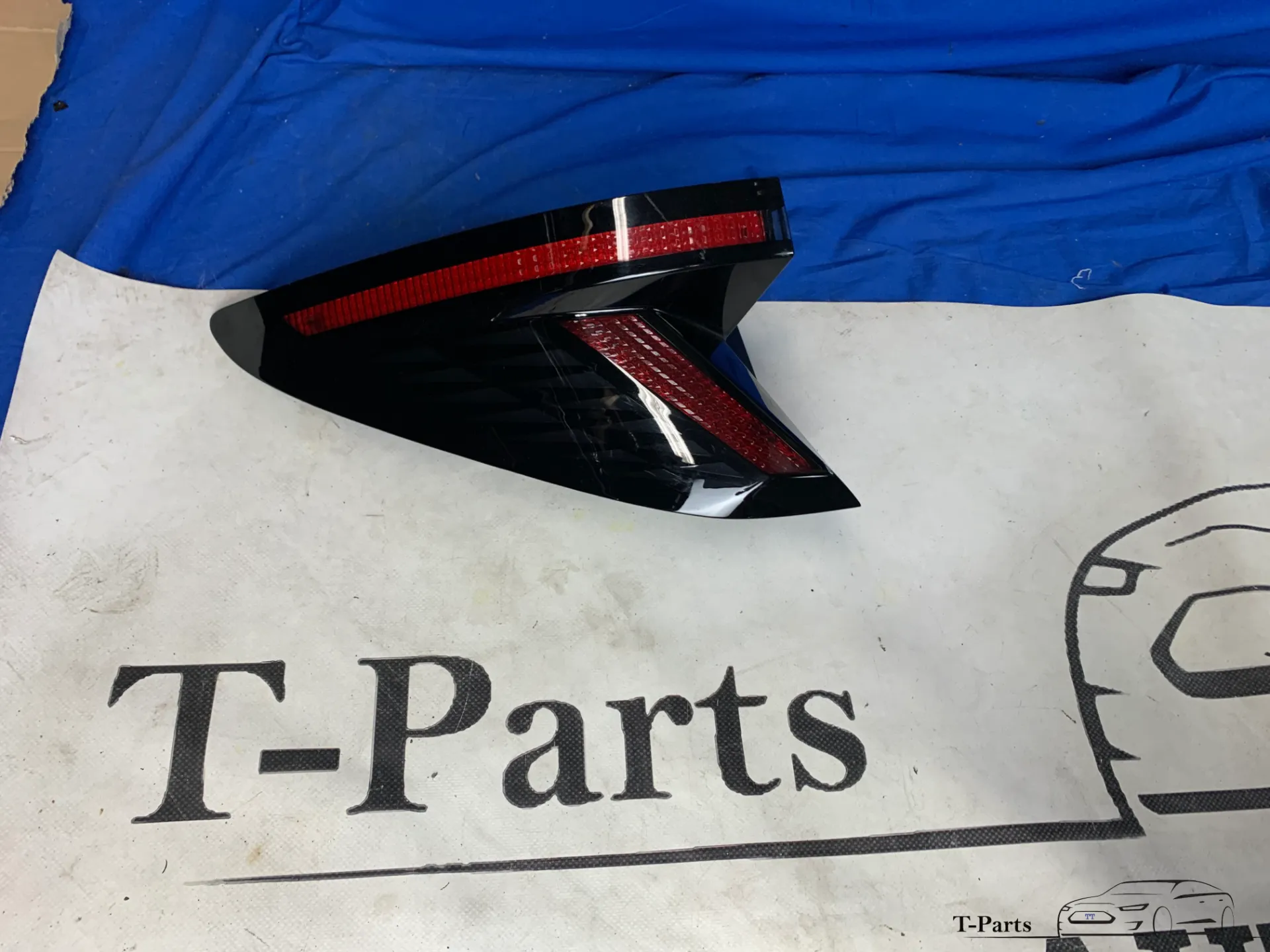 hyundai tucson achterlicht links 92401n7100