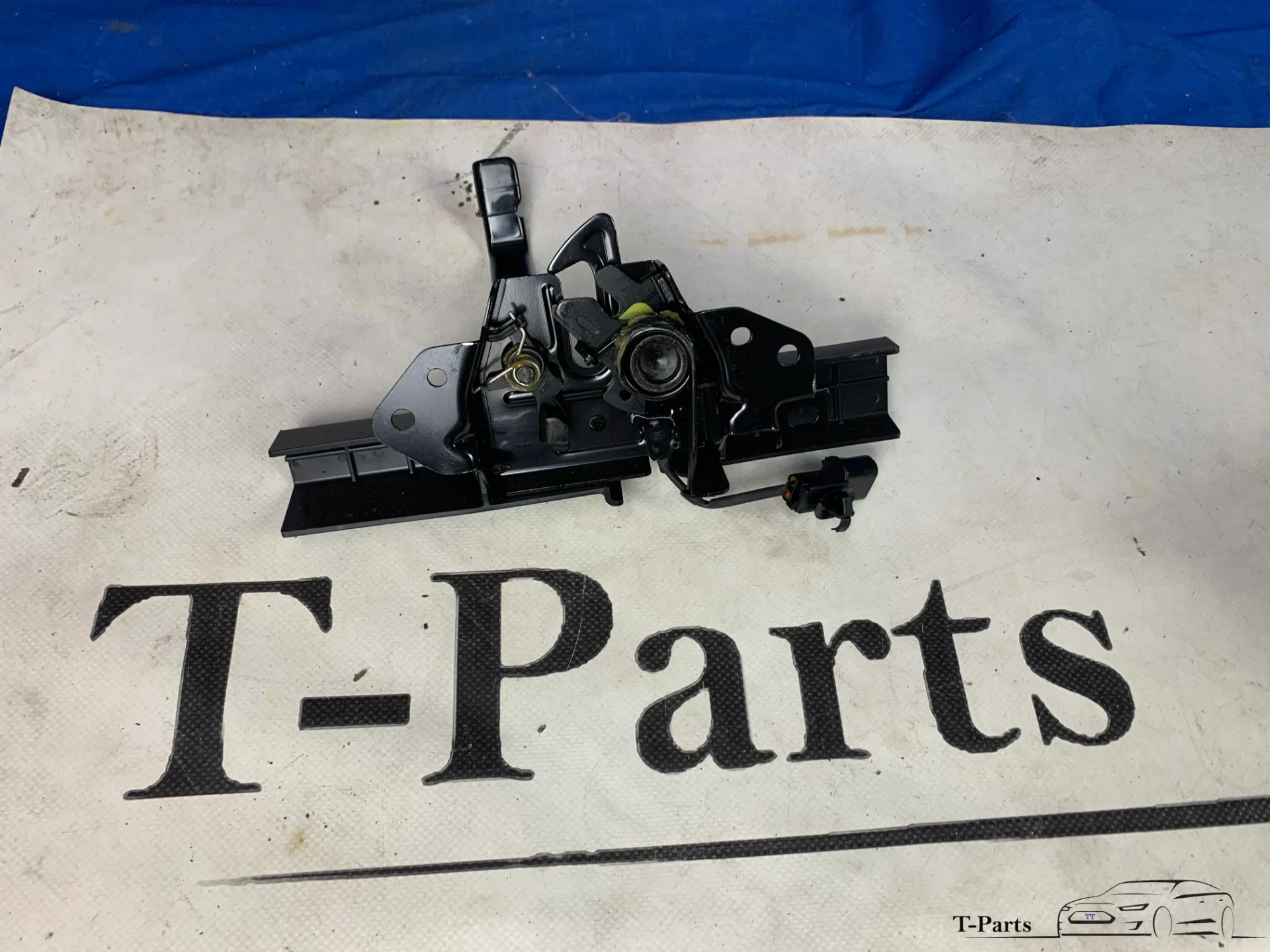 hyundai ioniq 5 slot motorkap slotplaat 81130gi000 slotmachaniek