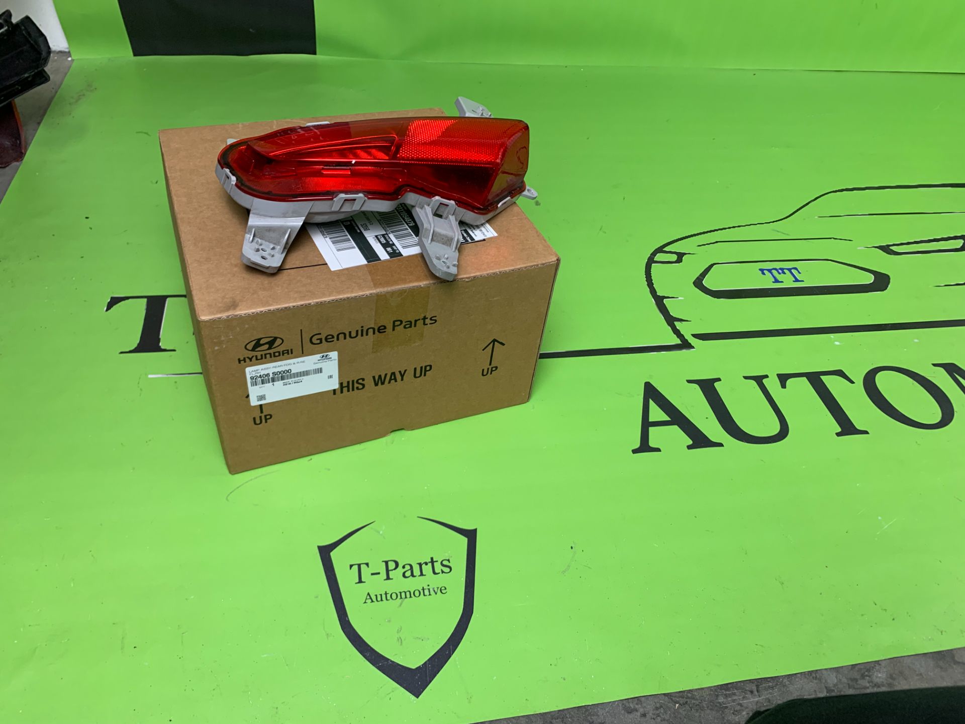 hyundai i30 mistlamp rechts 92406 S0000 achter 92406S0000