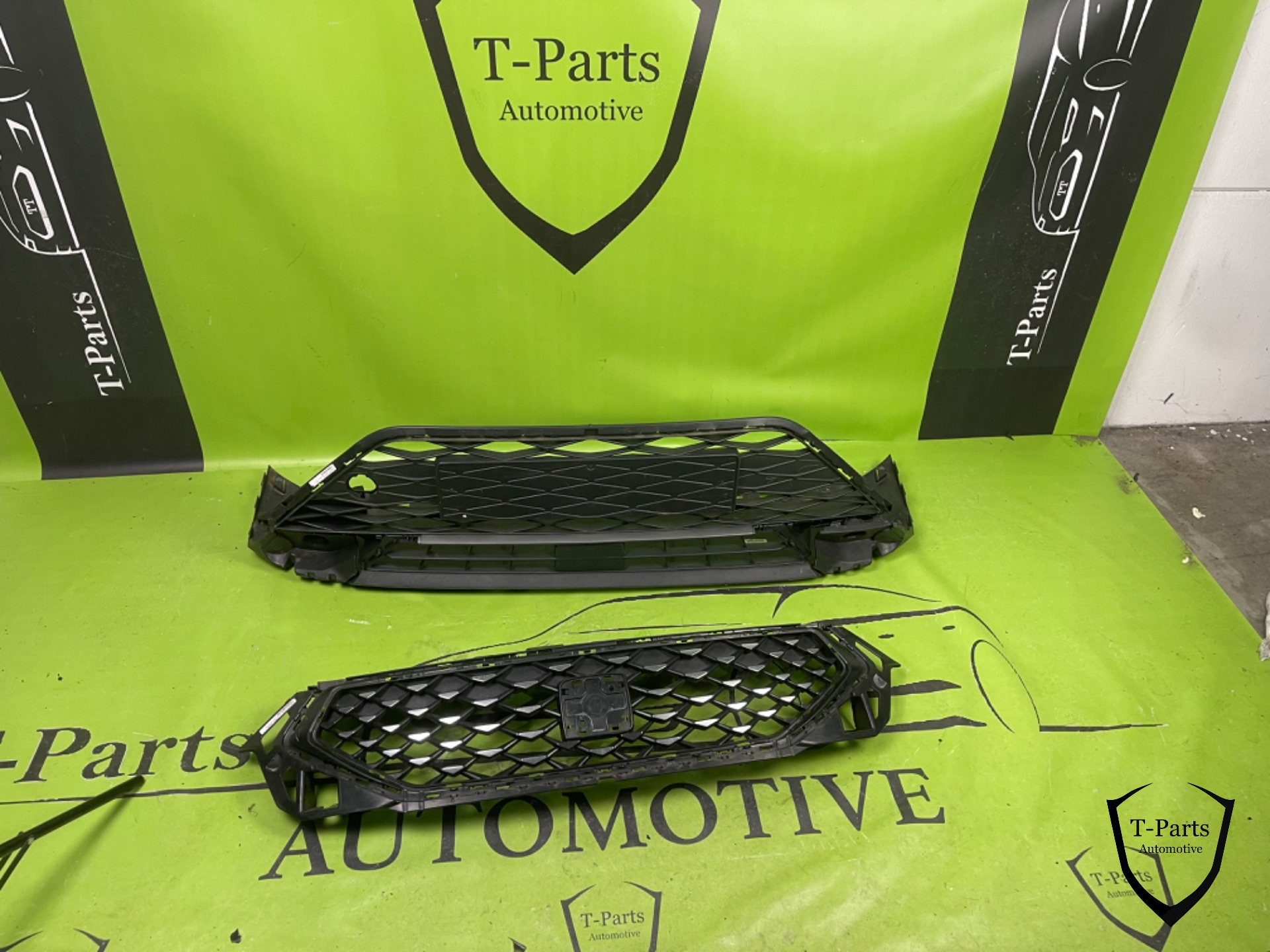 Seat Ateca pare-chocs avant 21+ grille de pare-chocs grille 2019+