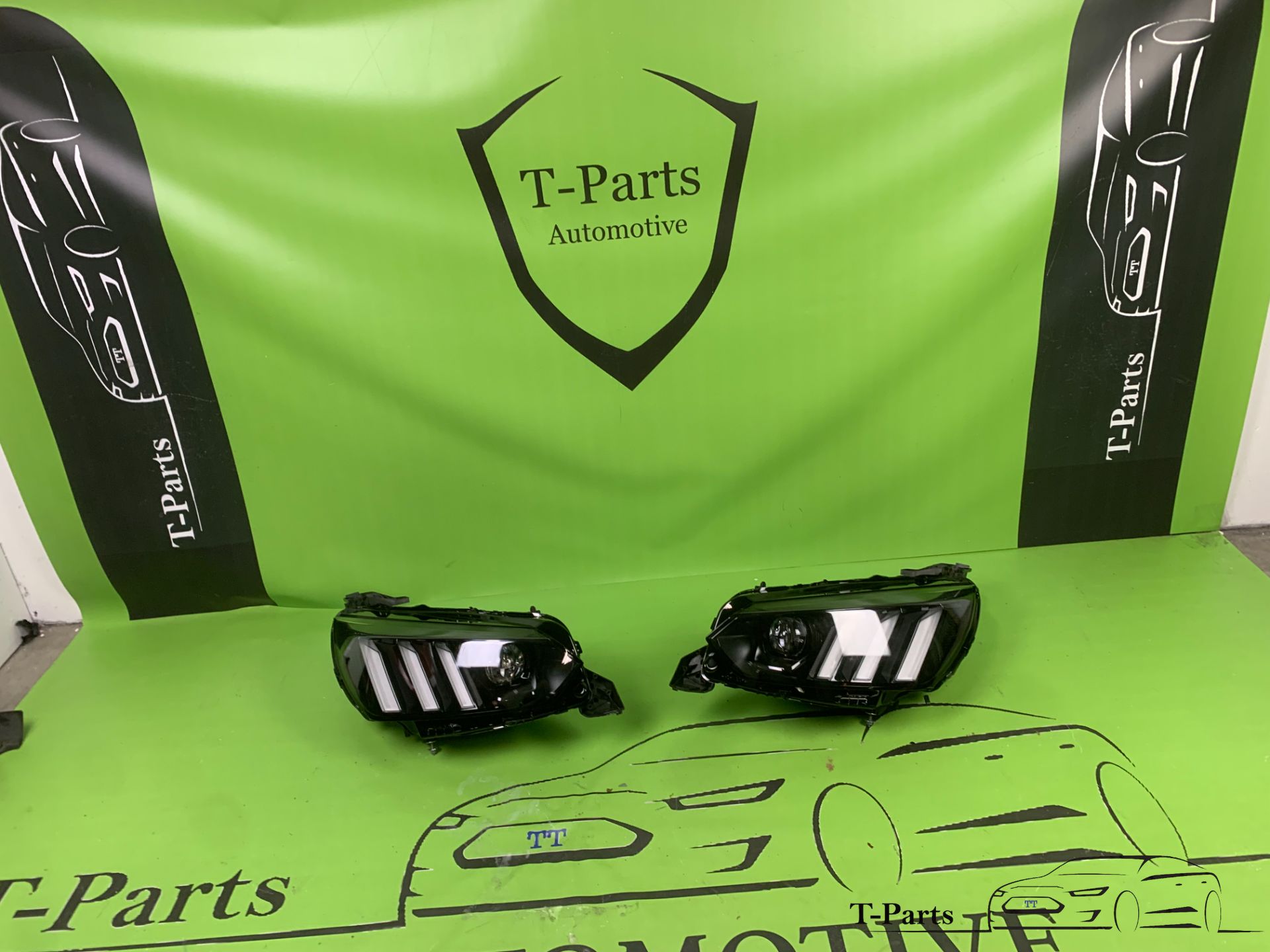 peugeot 208 koplamp links rechts 9841642080 NIEUW 9823193480