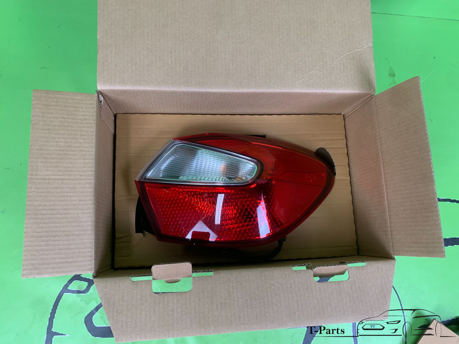 hyundai i10 achterlicht links 92402K7000 nieuw 92402K7000
