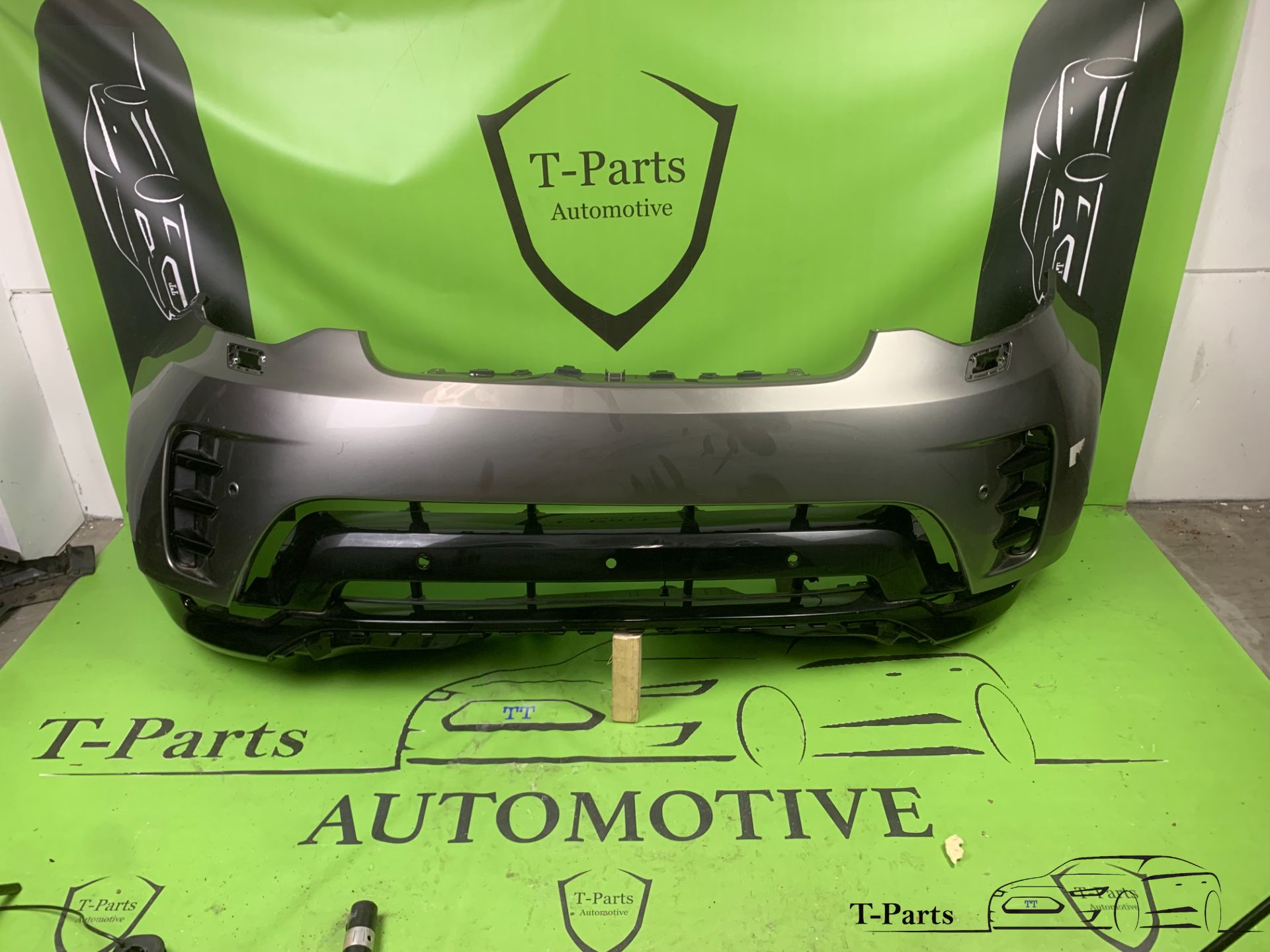 Land Rover Discovery dynamische Frontstoßstange