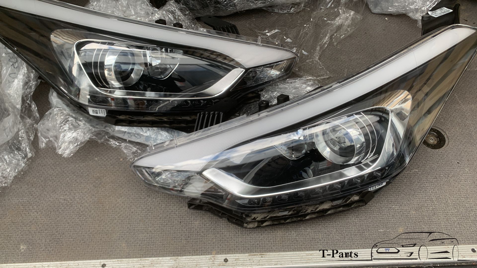 hyundai i20 koplamp Rechts links koplamp LED 92102C8200 92101C8200