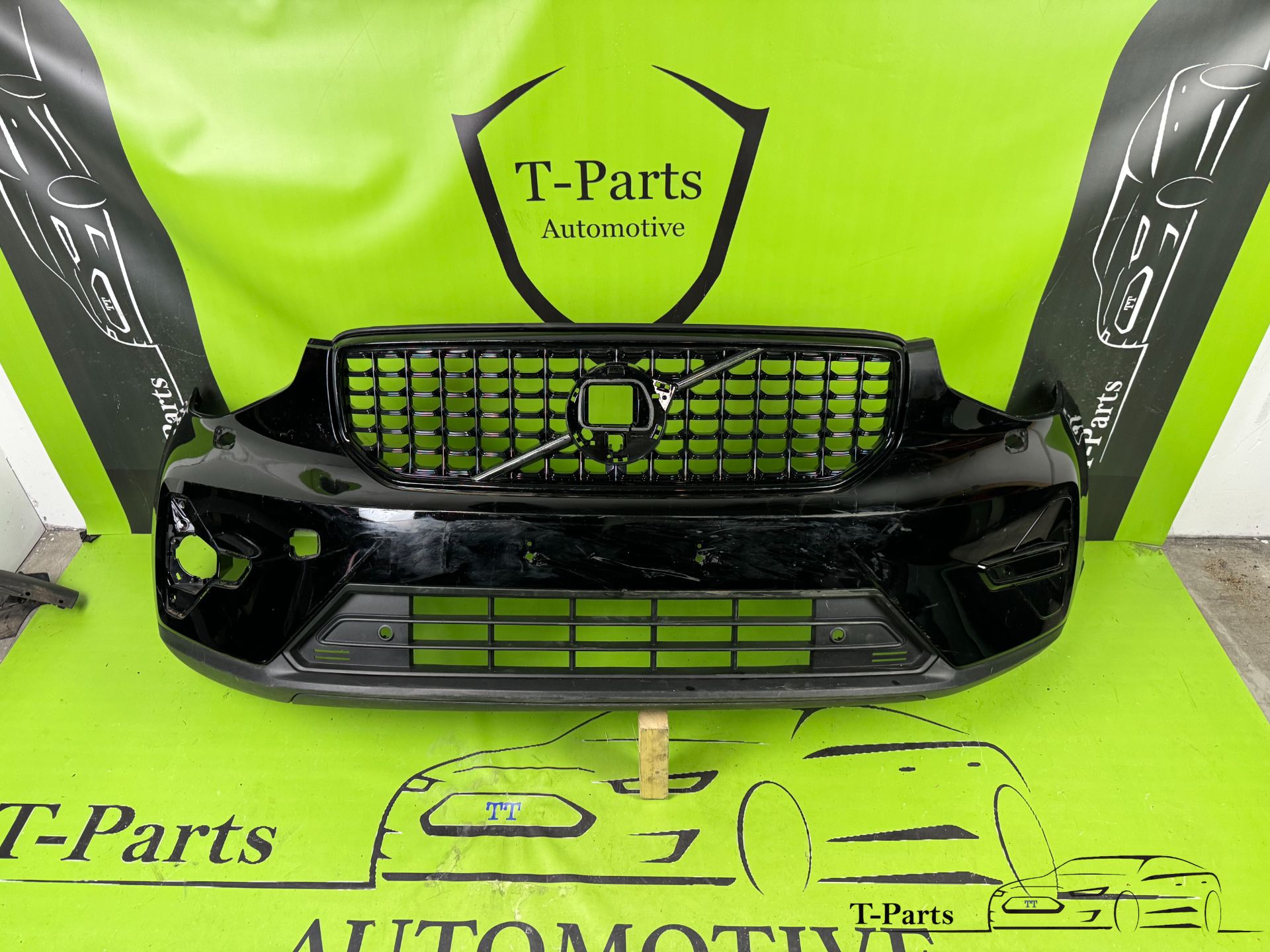 Volvo XC40 front bumper bumper grille grille 22+