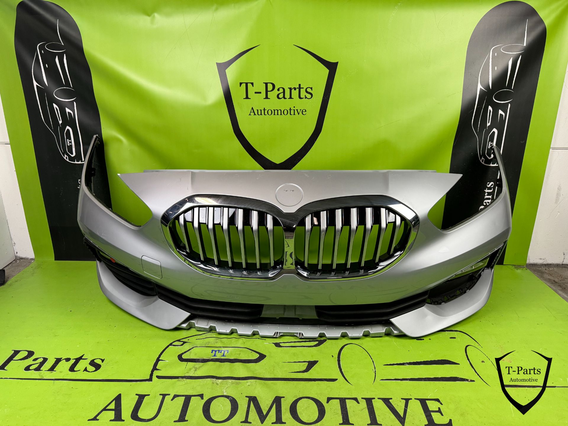 bmw 1 serie f40 voorbumper bumper grille rooster sport