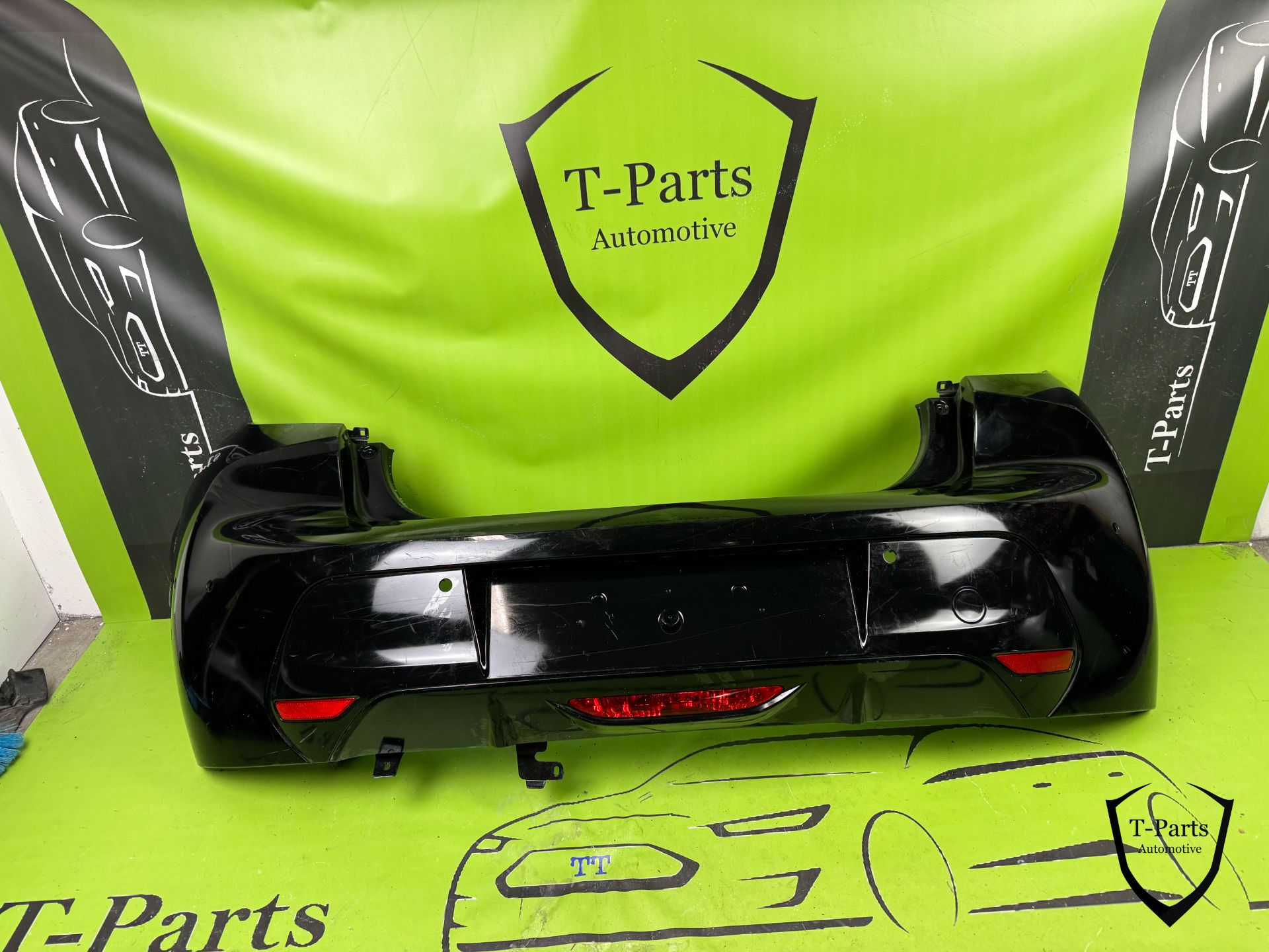 peugeot 208 GT line achterbumper 6x pdc bumper 2019+