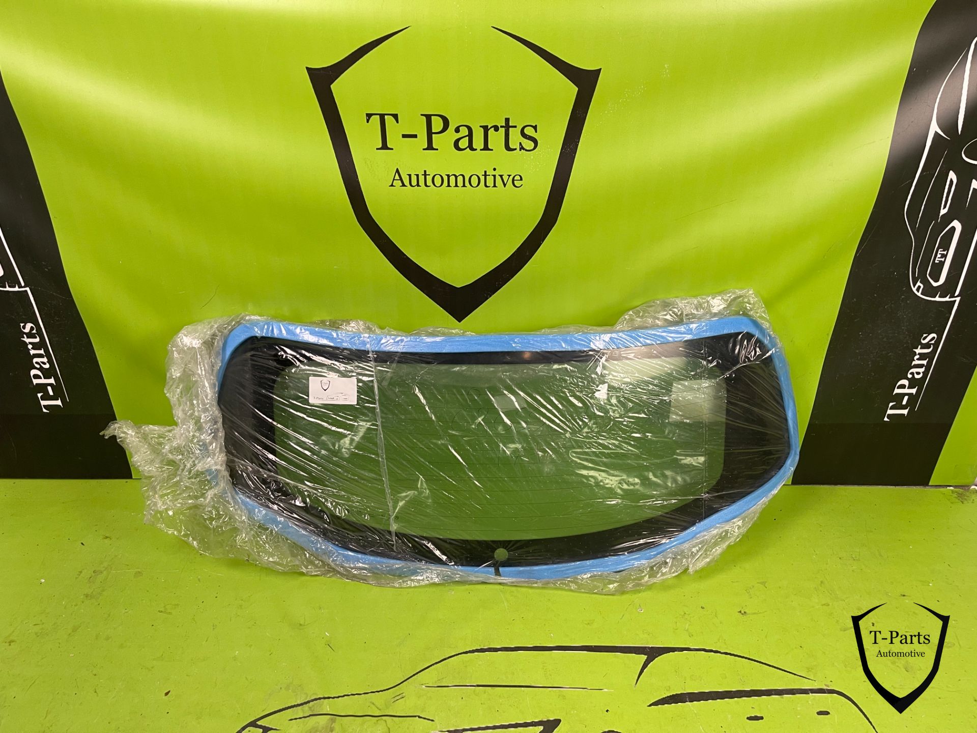 opel crossland x achter ruit glas achterruit achterklep 13478705