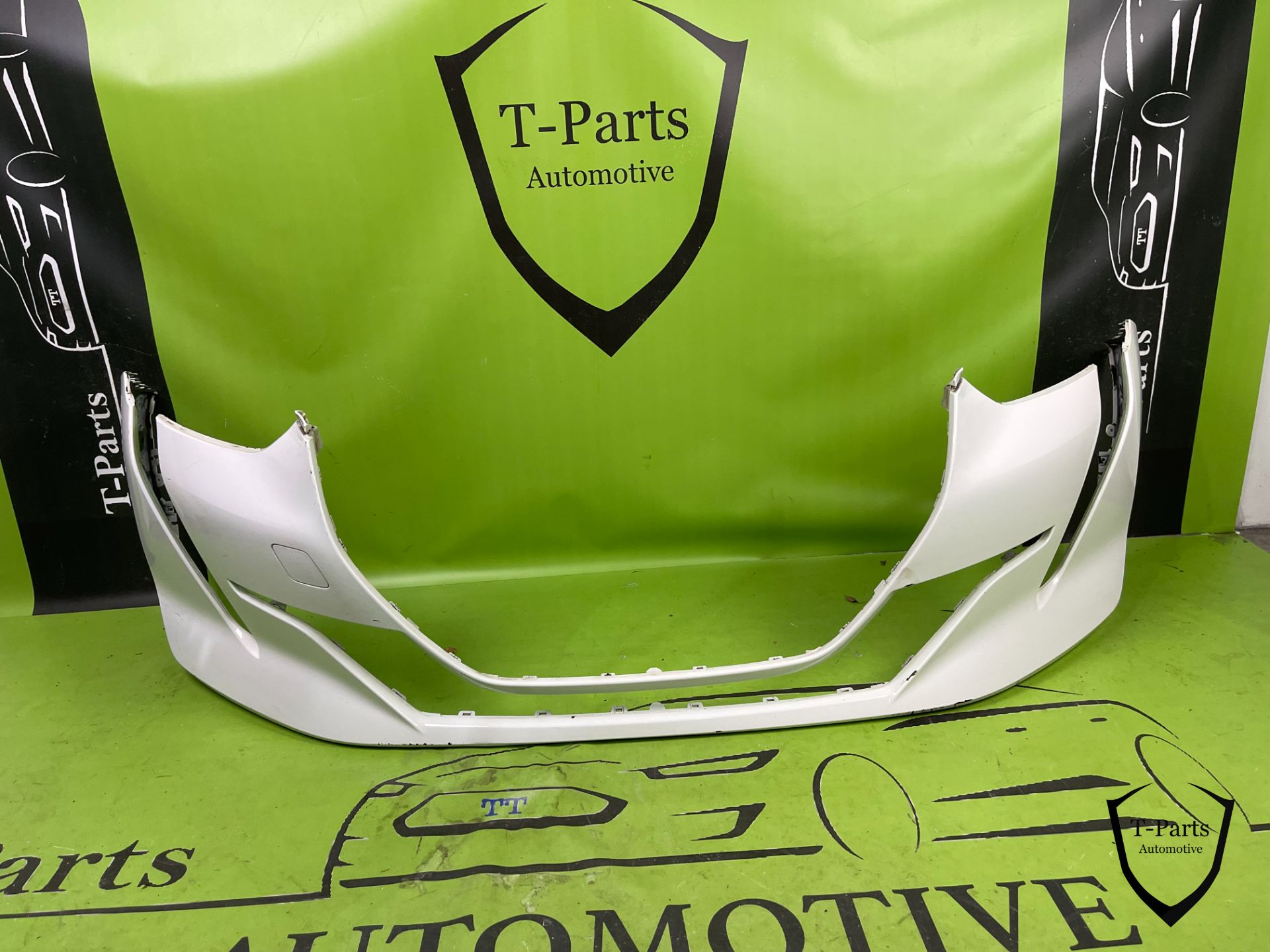 peugeot 208 voorbumper bumper 19+