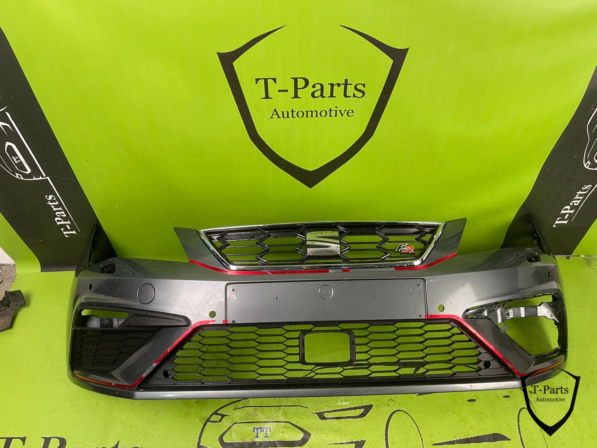 Seat Leon FR 5F pare-chocs avant pare-chocs grille grille