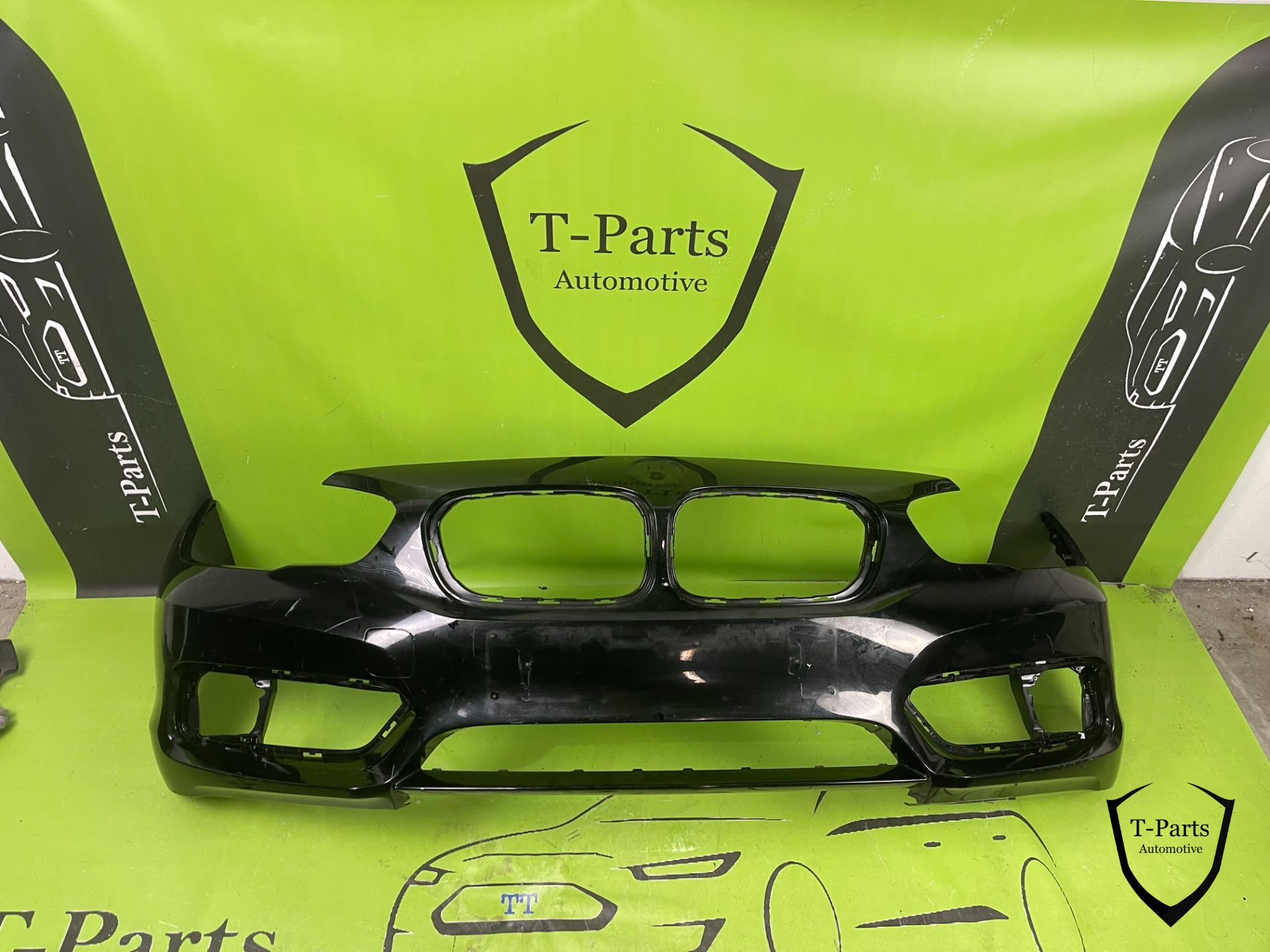 bmw 1 serie F20 F21 voorbumper  bumper