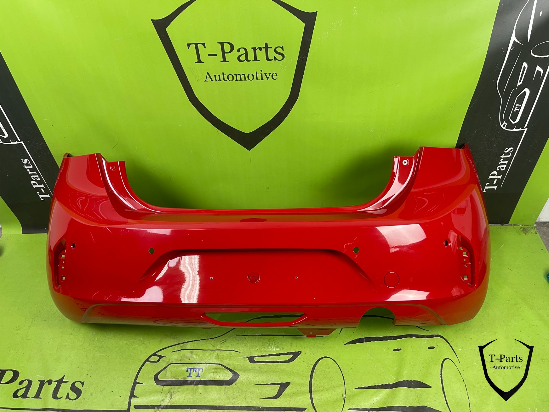 opel corsa F achterbumper 4x pdc ROOD bumper