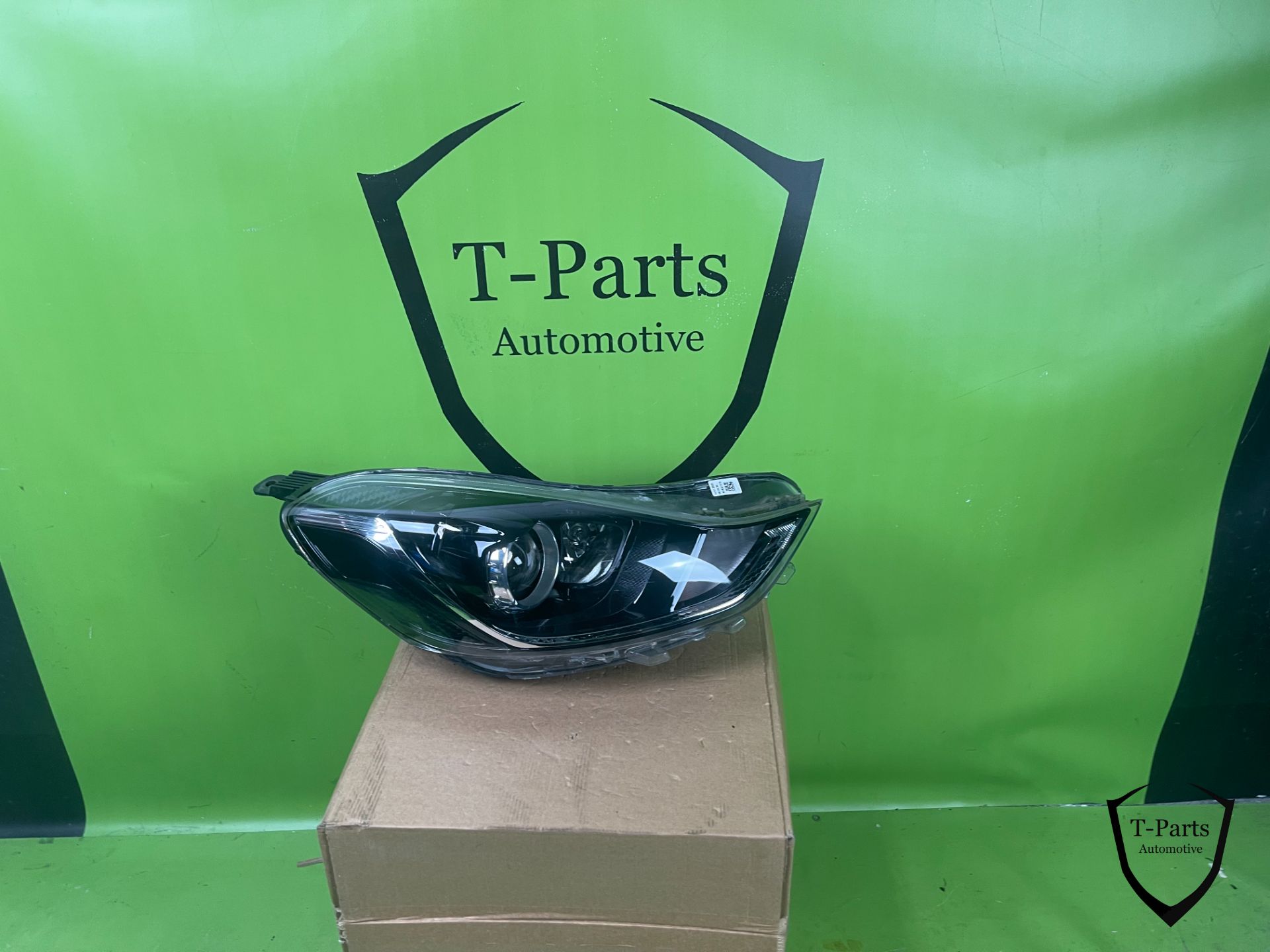 hyundai i10 koplamp rechts 92102K7100 lamp