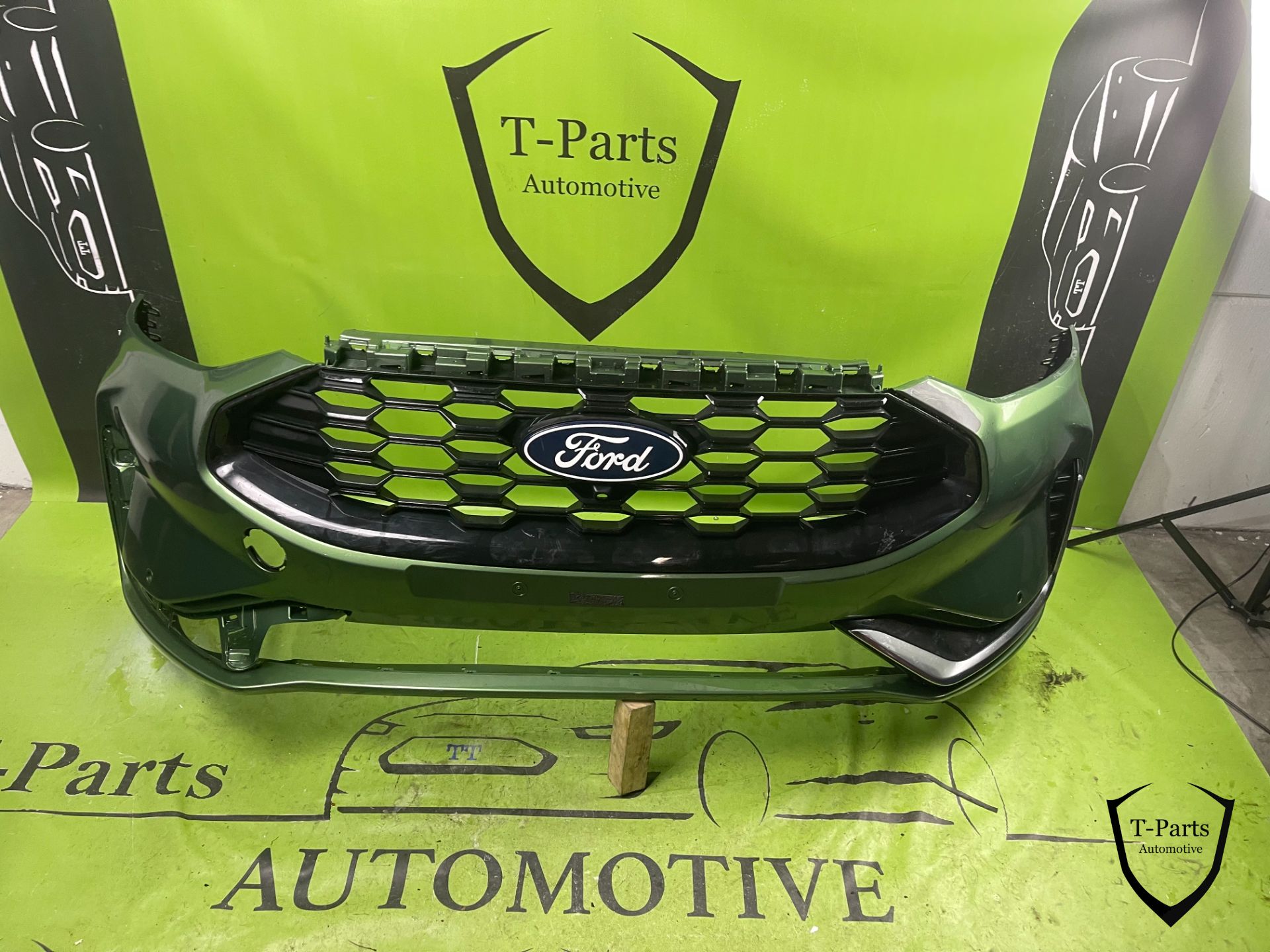 ford kuga 2024+ voorbumper bumper