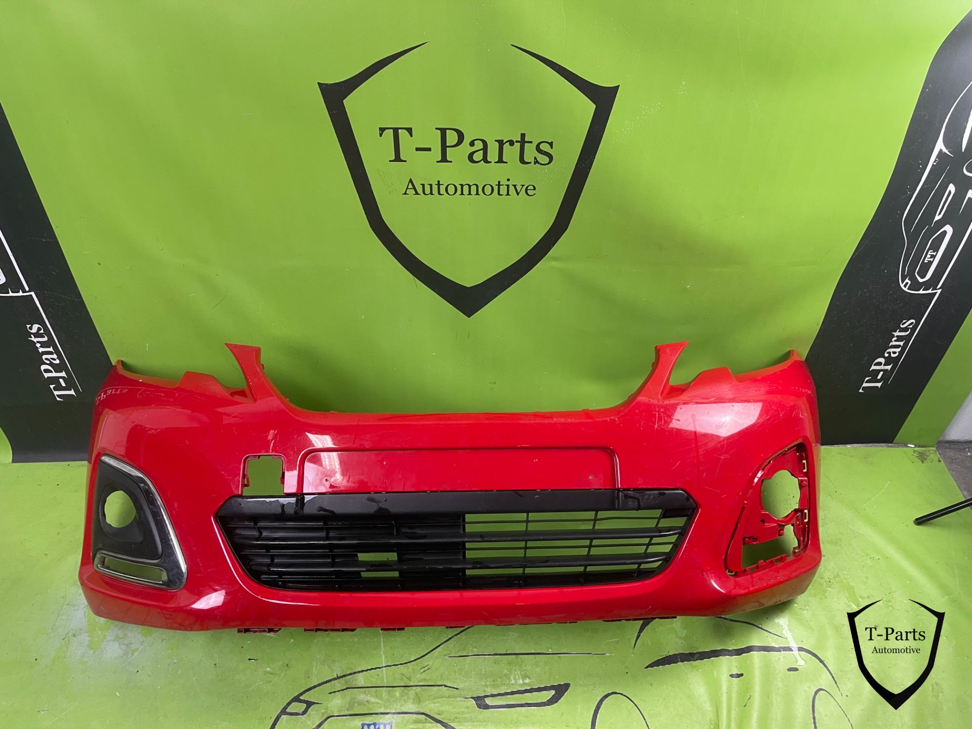 Peugeot 108 voorbumper bumper rooster 14+ grille 1612201580