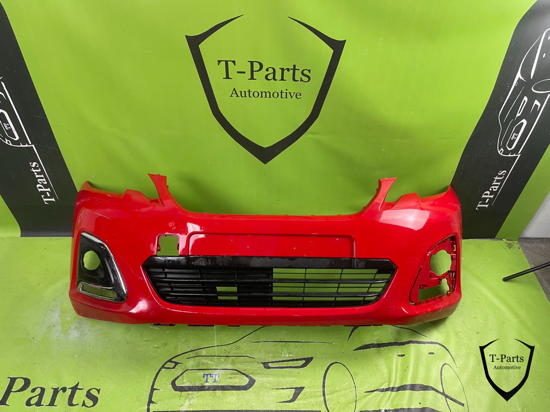 Peugeot 108 voorbumper bumper rooster 14+ grille 1612201580