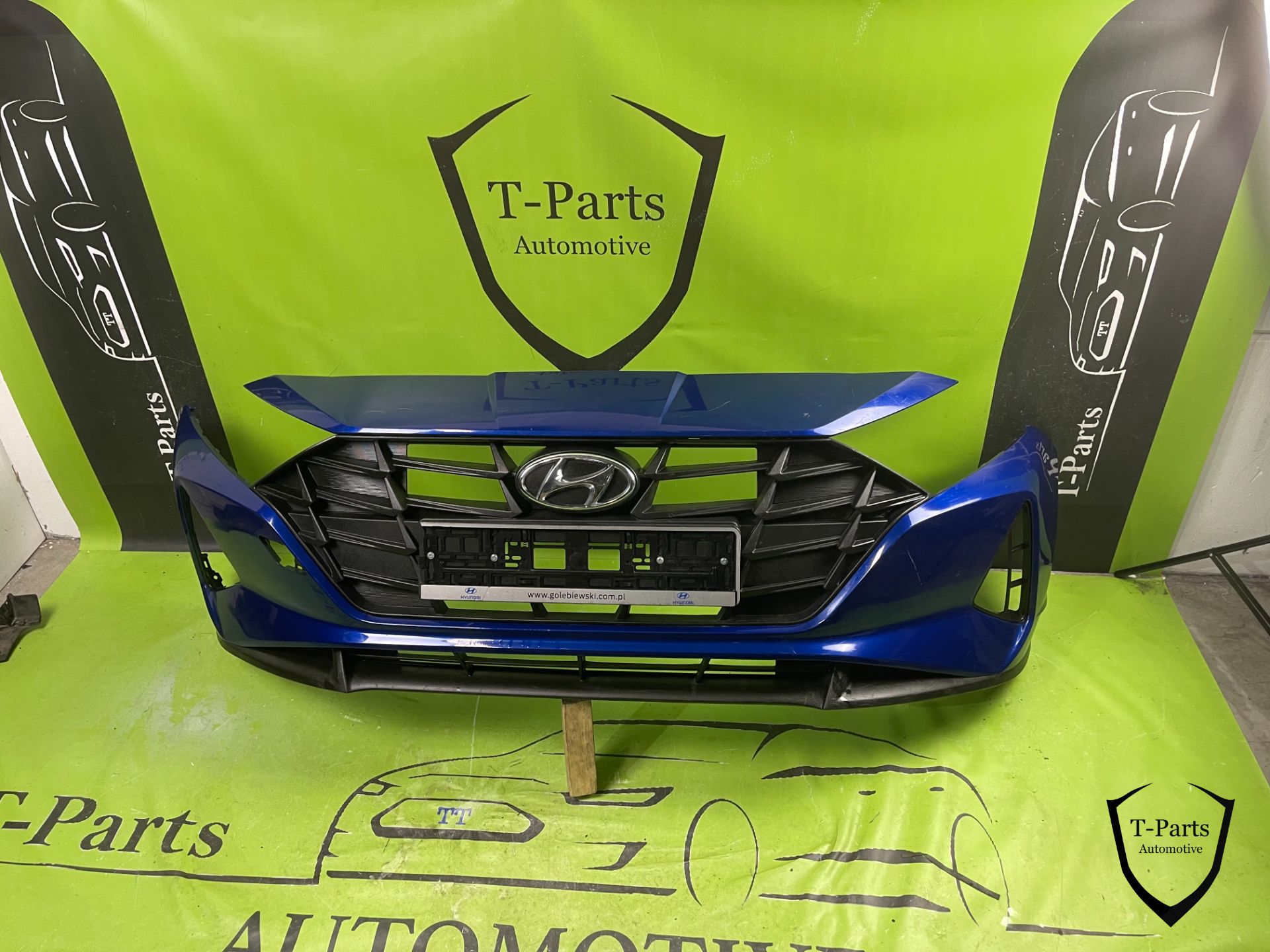 hyundai i20 voorbumper bumper 21+ grille