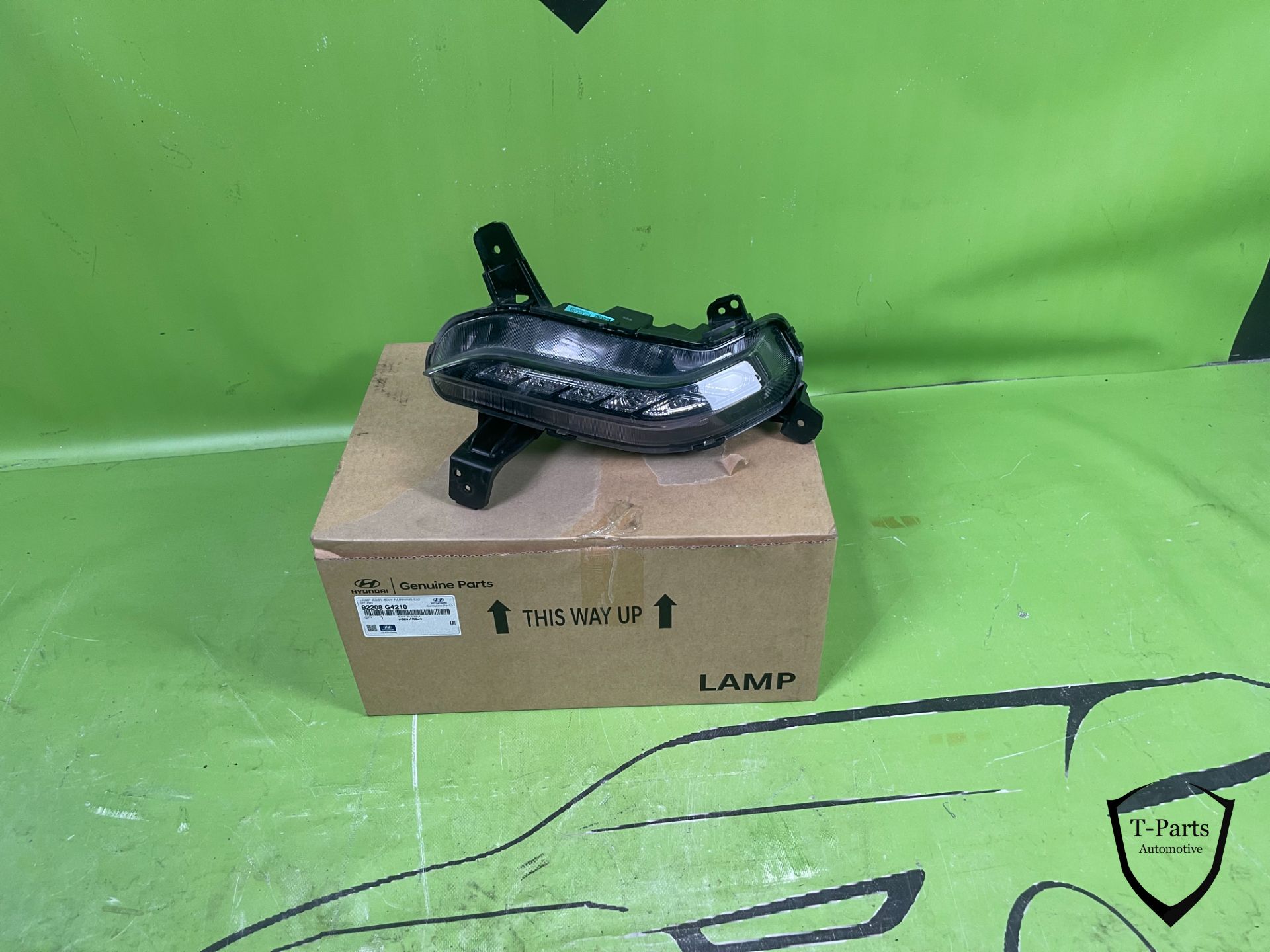 hyundai i30 dagrijverlichting led voorbumper 92208g4210