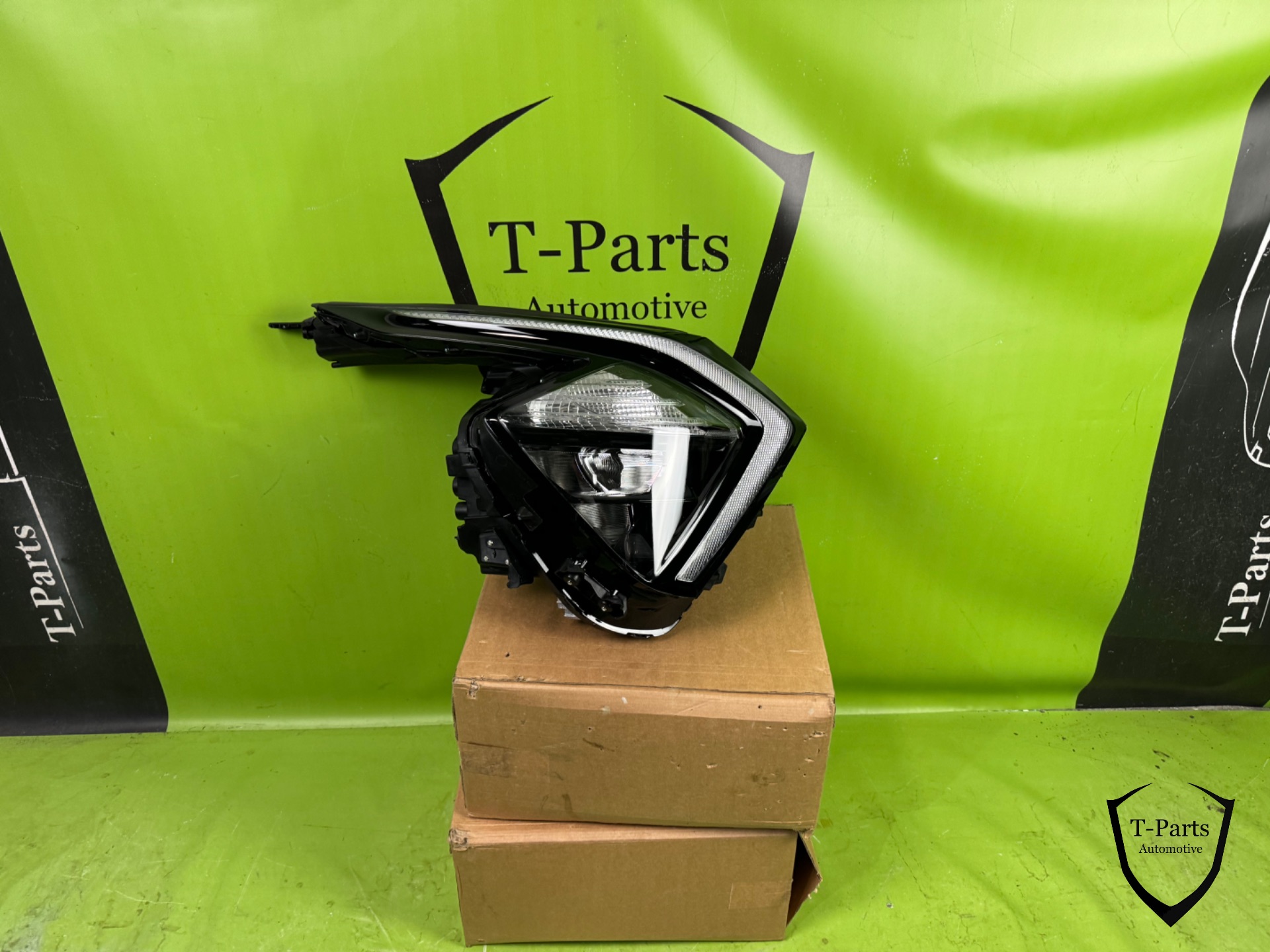 kia sportage koplamp rechts lamp NIEUW 92102R2000