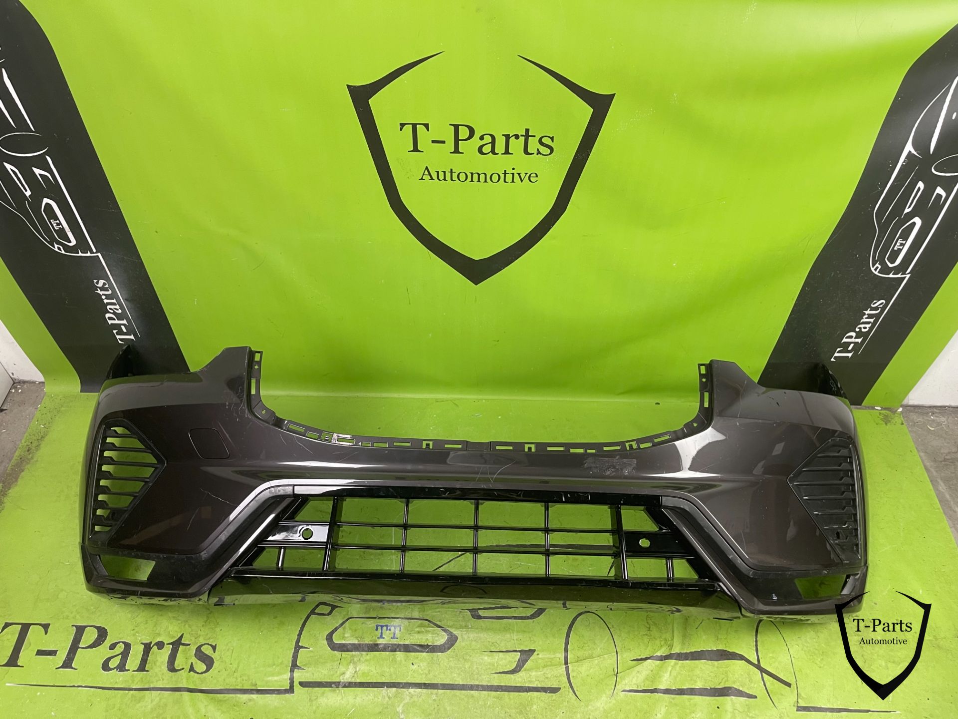 volvo XC60 front bumper bumper 20+