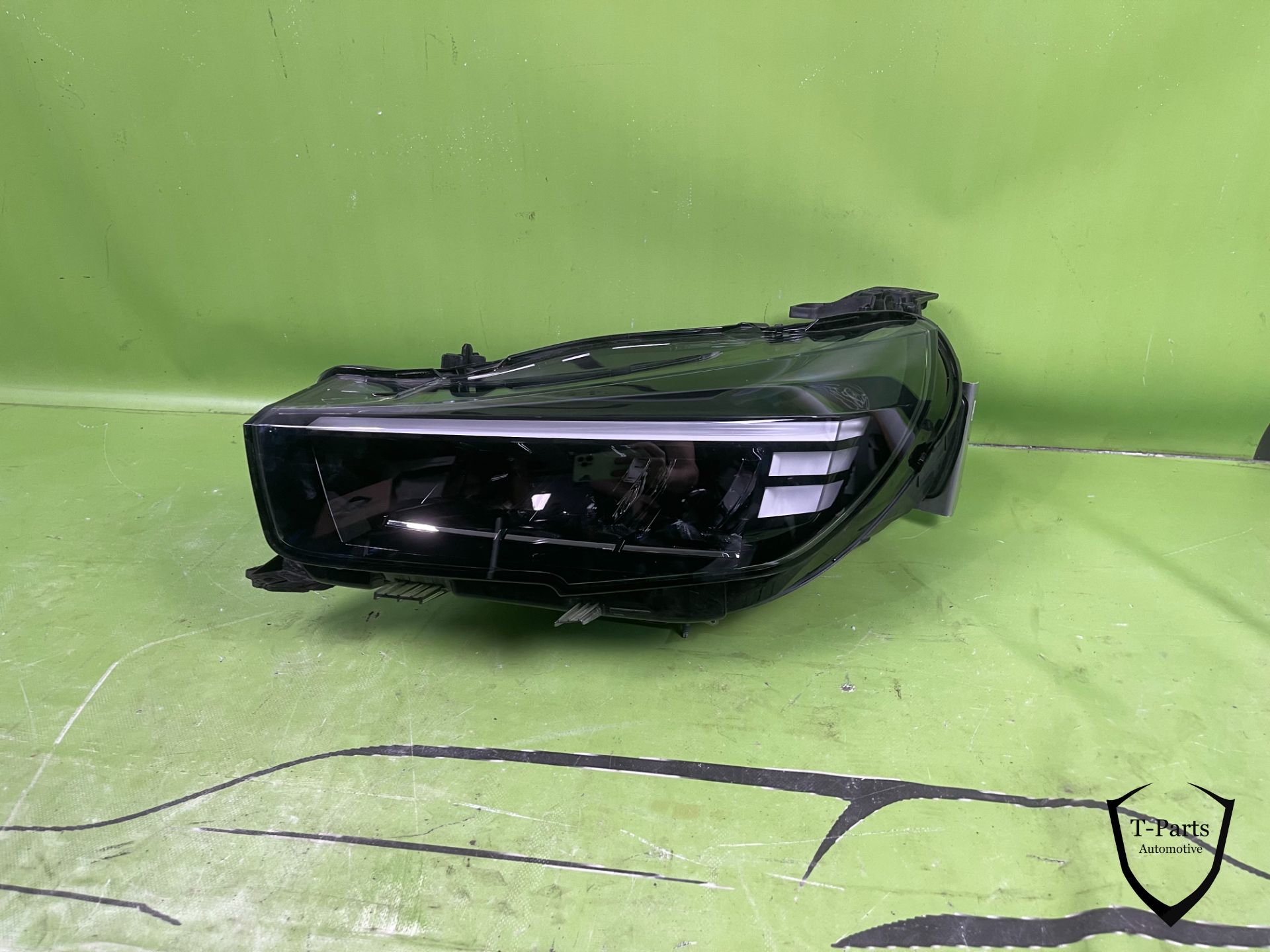 Opel corsa f links 9851263780 koplamp lamp