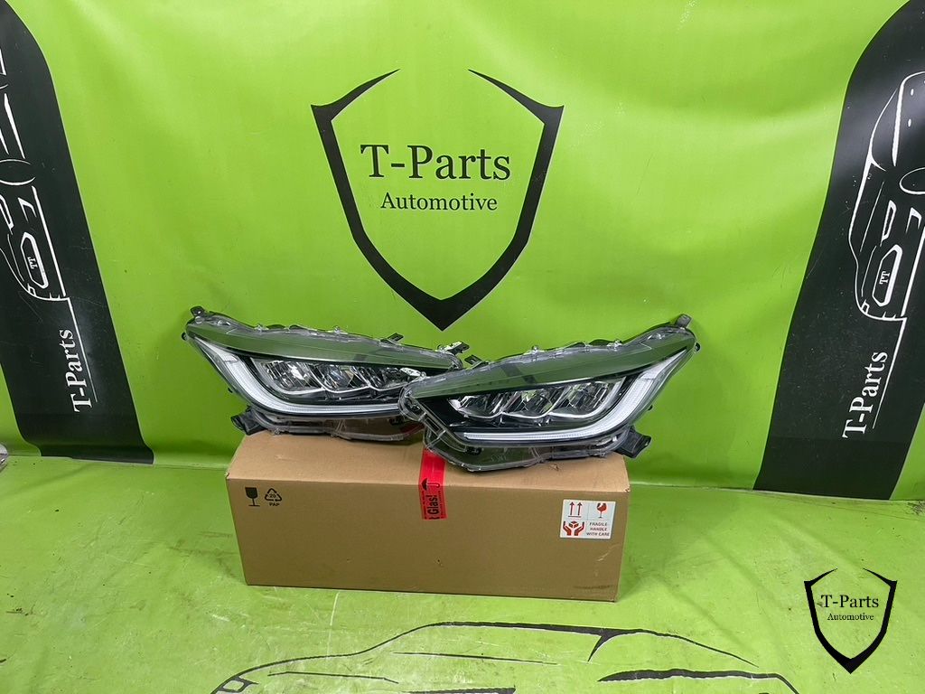 toyota yaris koplamp links rechts 81110K0081 lamp 81150K0081