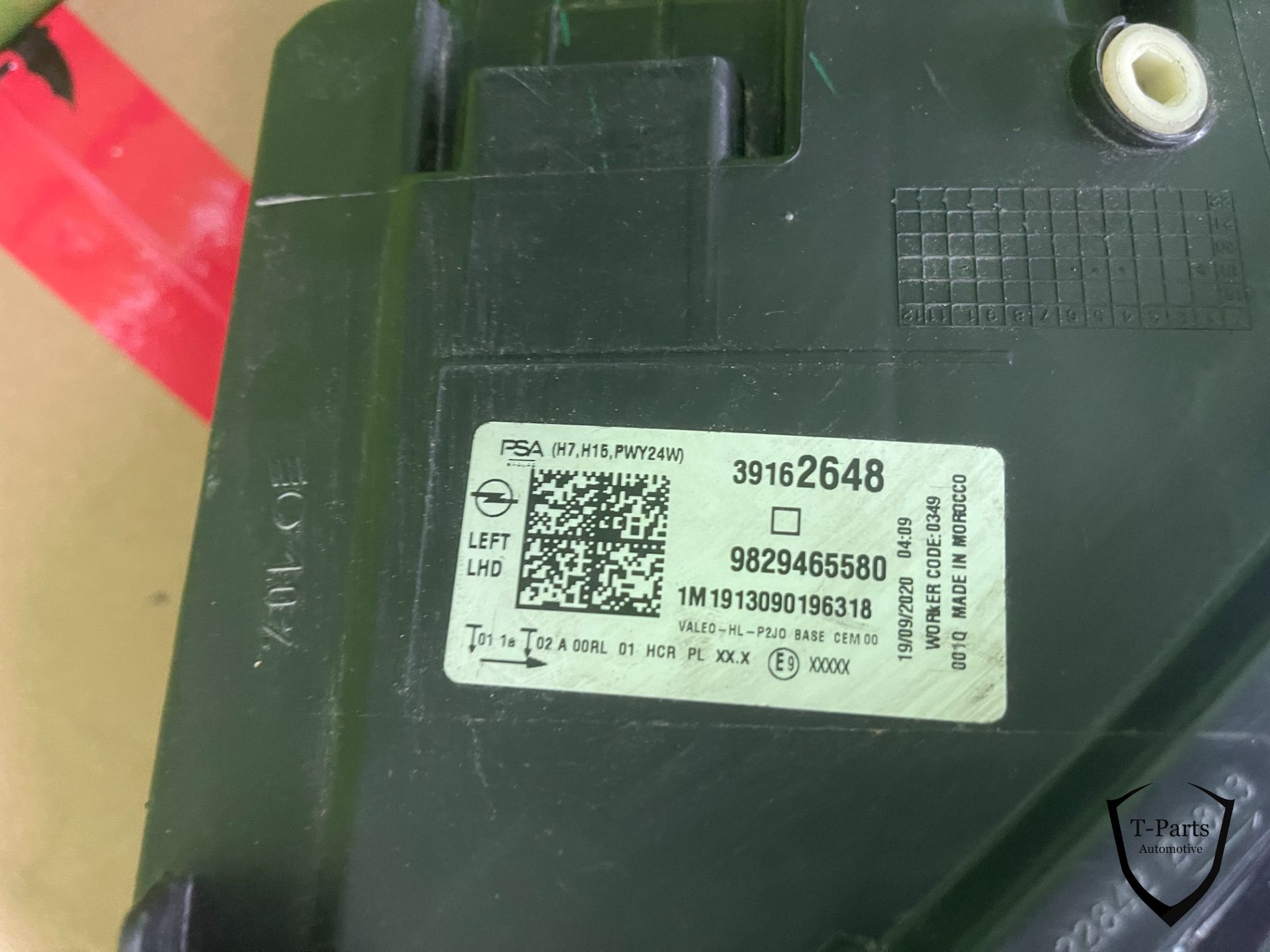 0_68f983fed10a59a5a9064d49.jpeg