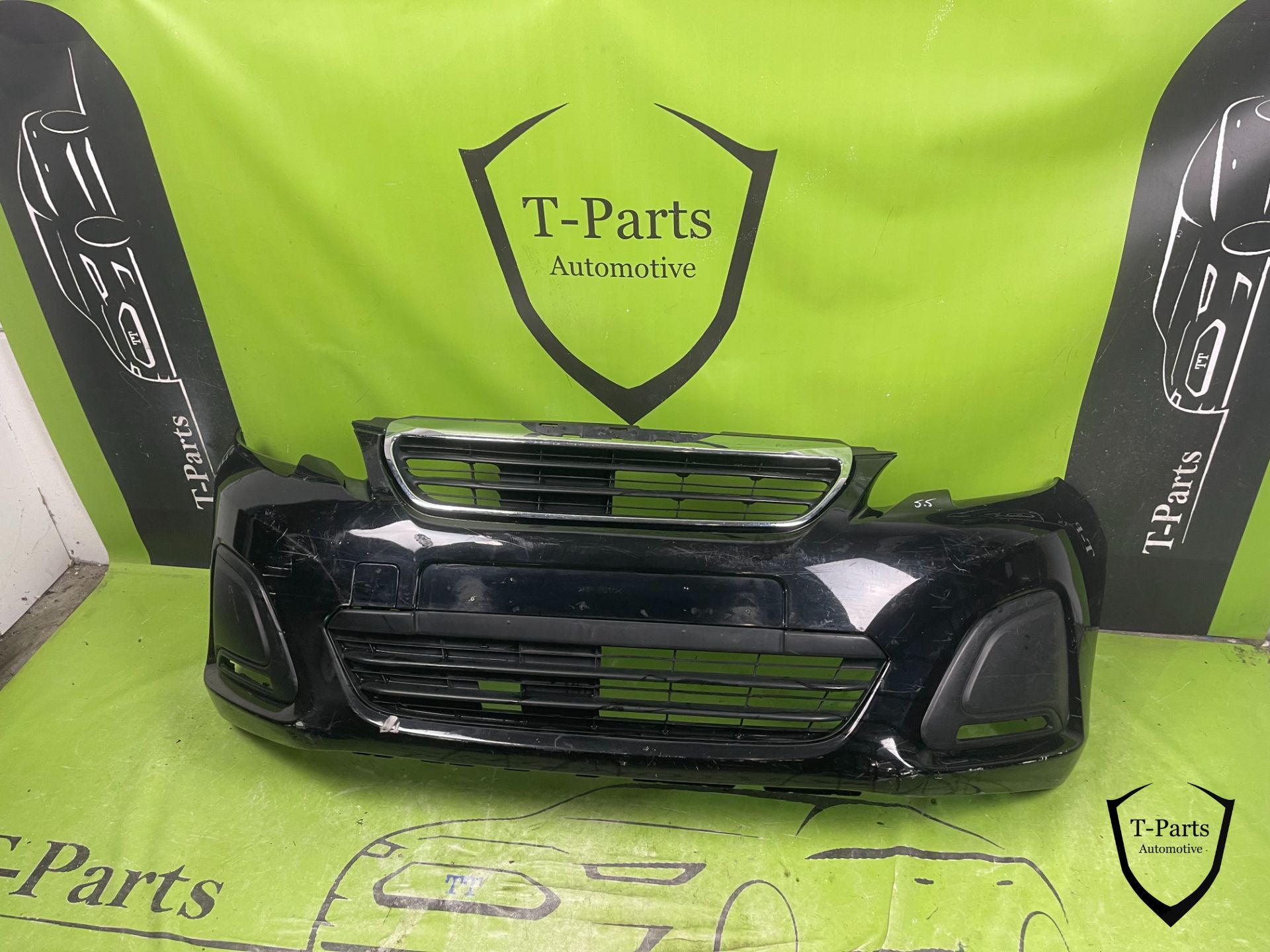 Peugeot 108 voorbumper bumper LED rooster 14+ grille 1612201580