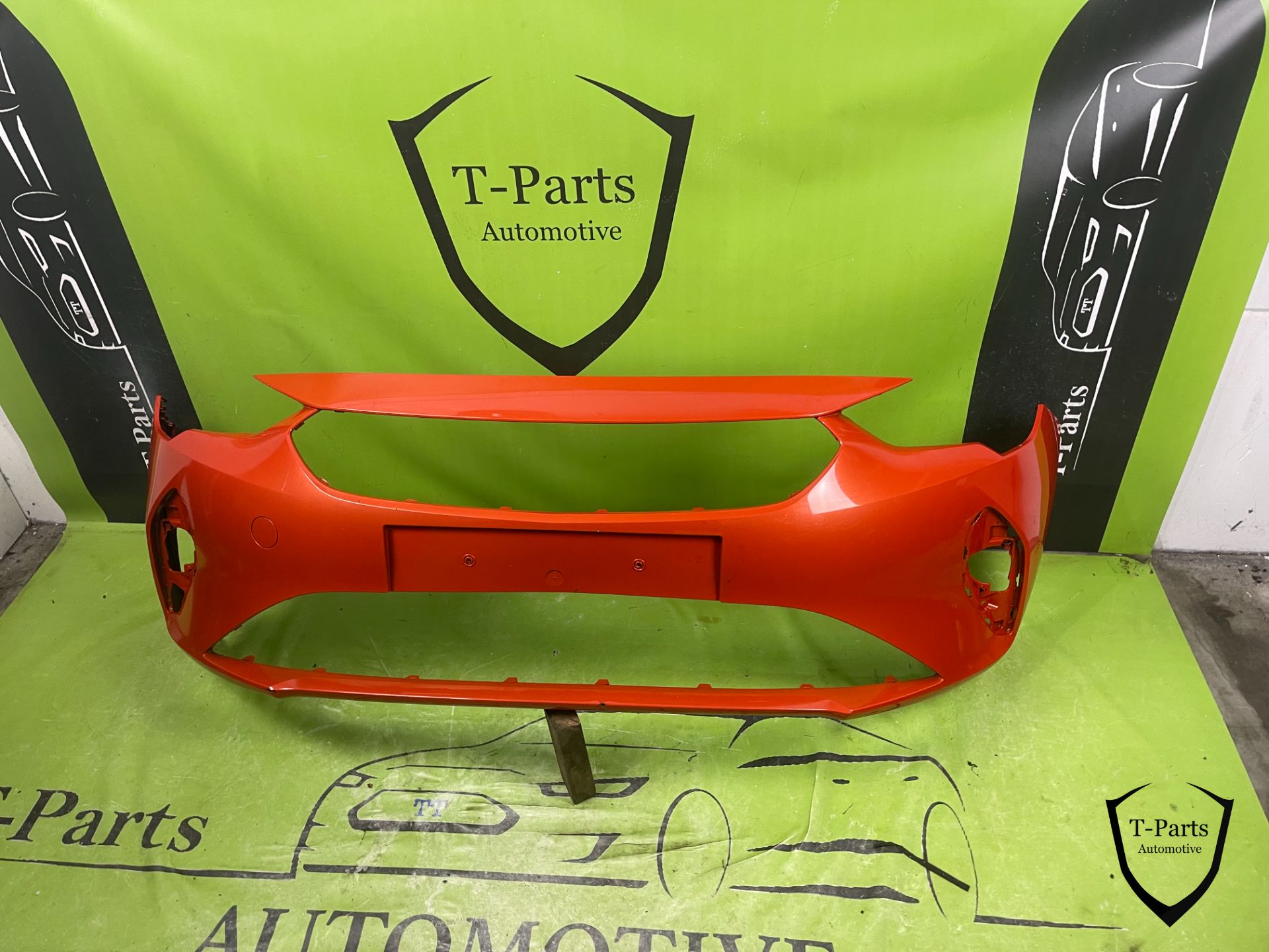 Pare-chocs avant Opel Corsa F 166383561T