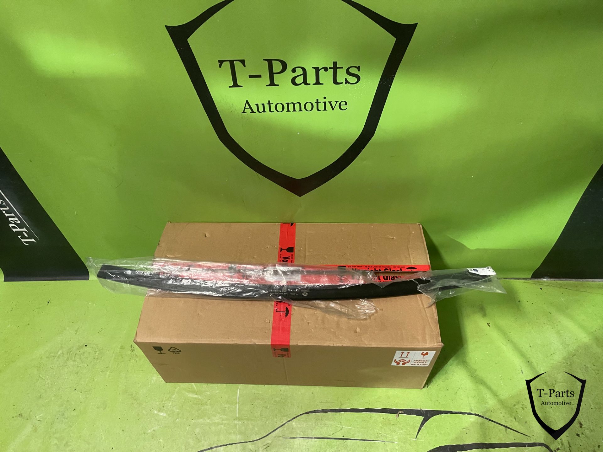 hyundai kona balk voorbumper 86570k4000