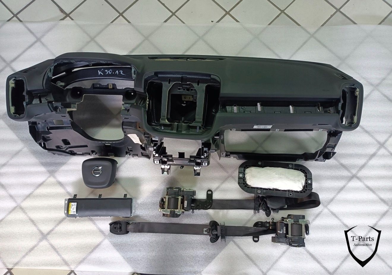 Volvo XC40 airbag set complete