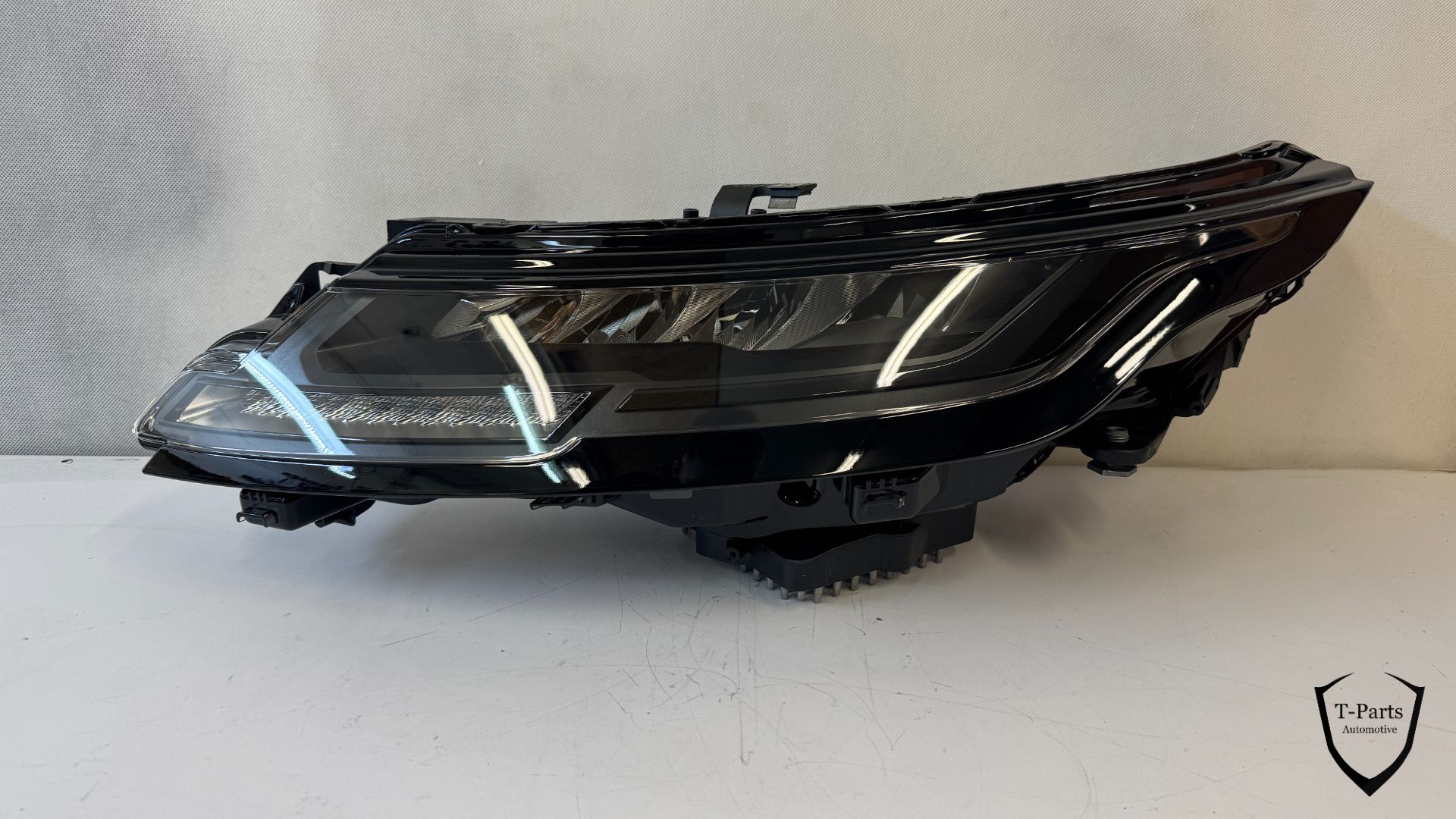 land rover RANGE ROVER EVOQUE koplamp links R8D213W030BB