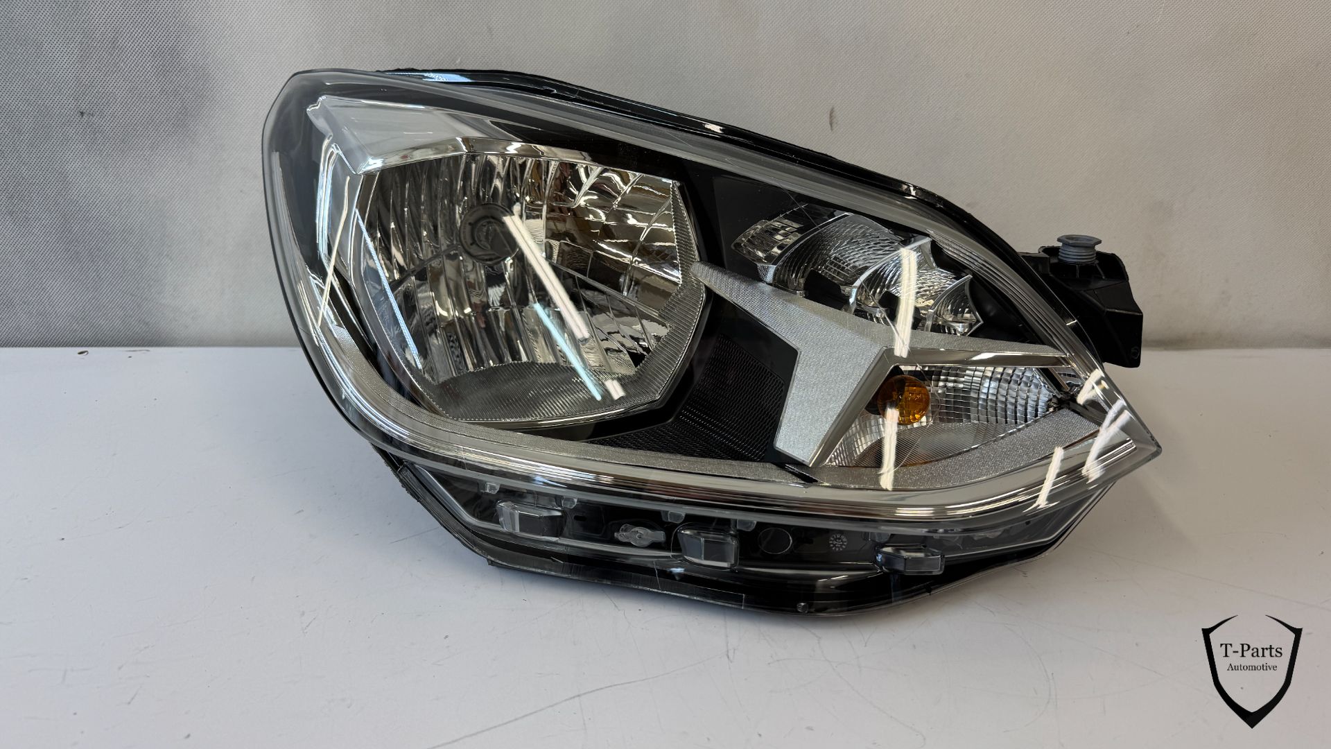 Phare avant droit VW Volkswagen Up 1S1941016AA