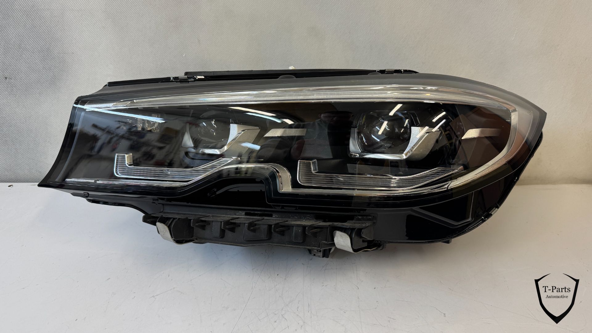 Phare gauche BMW Série 3 G20 948170108 Lampe A9948170108