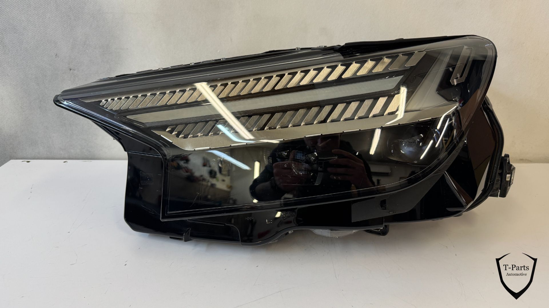 audi Q4 koplamp links 89A941035 nieuw lamp