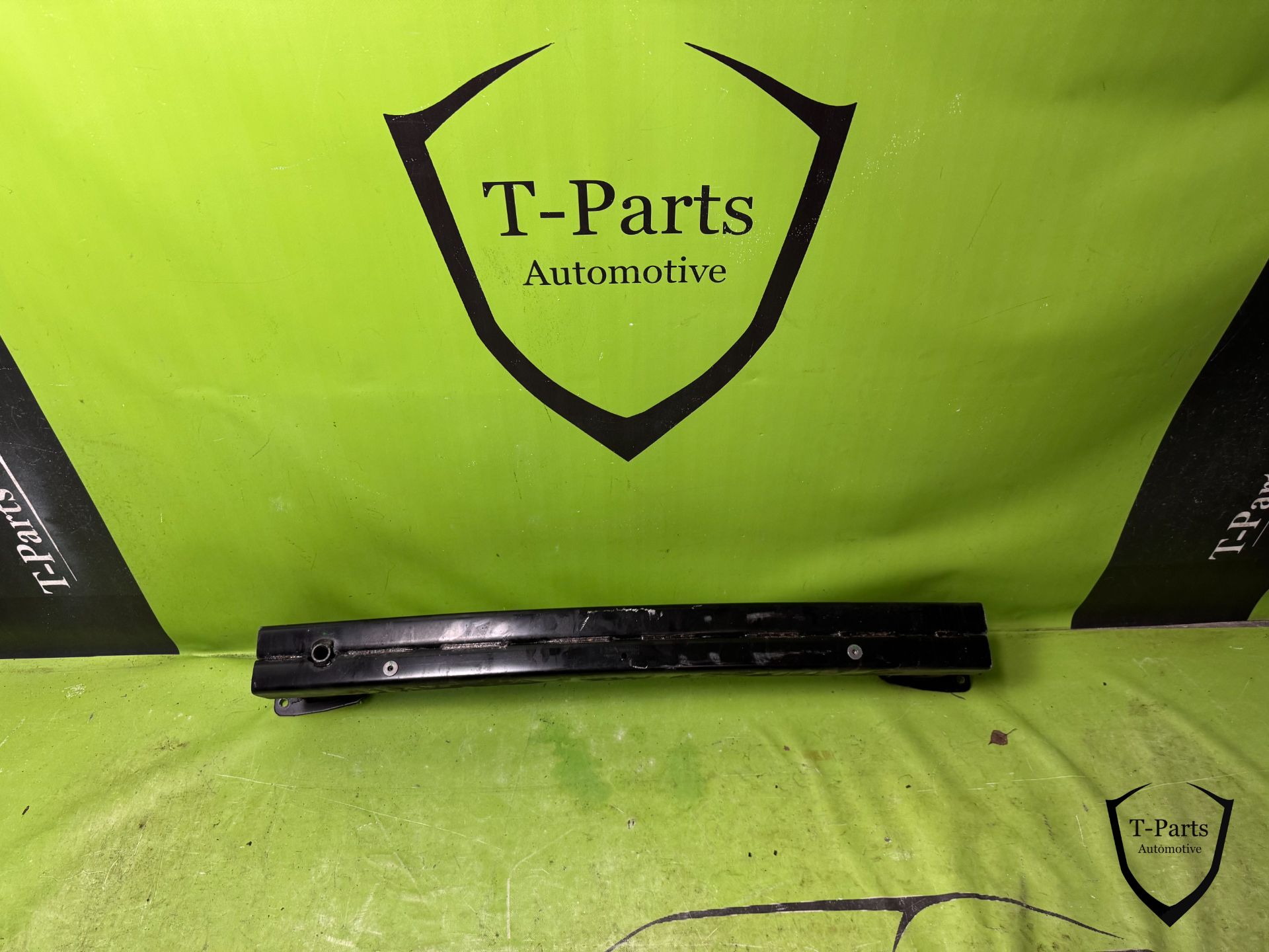 peugeot 308 bumper balk 9837818180