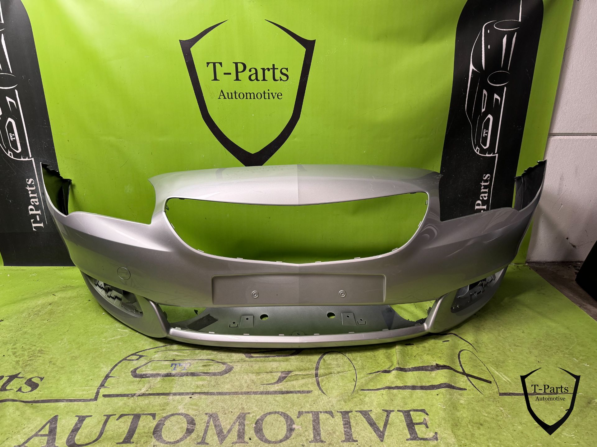 opel meriva voorbumper bumper 13378388