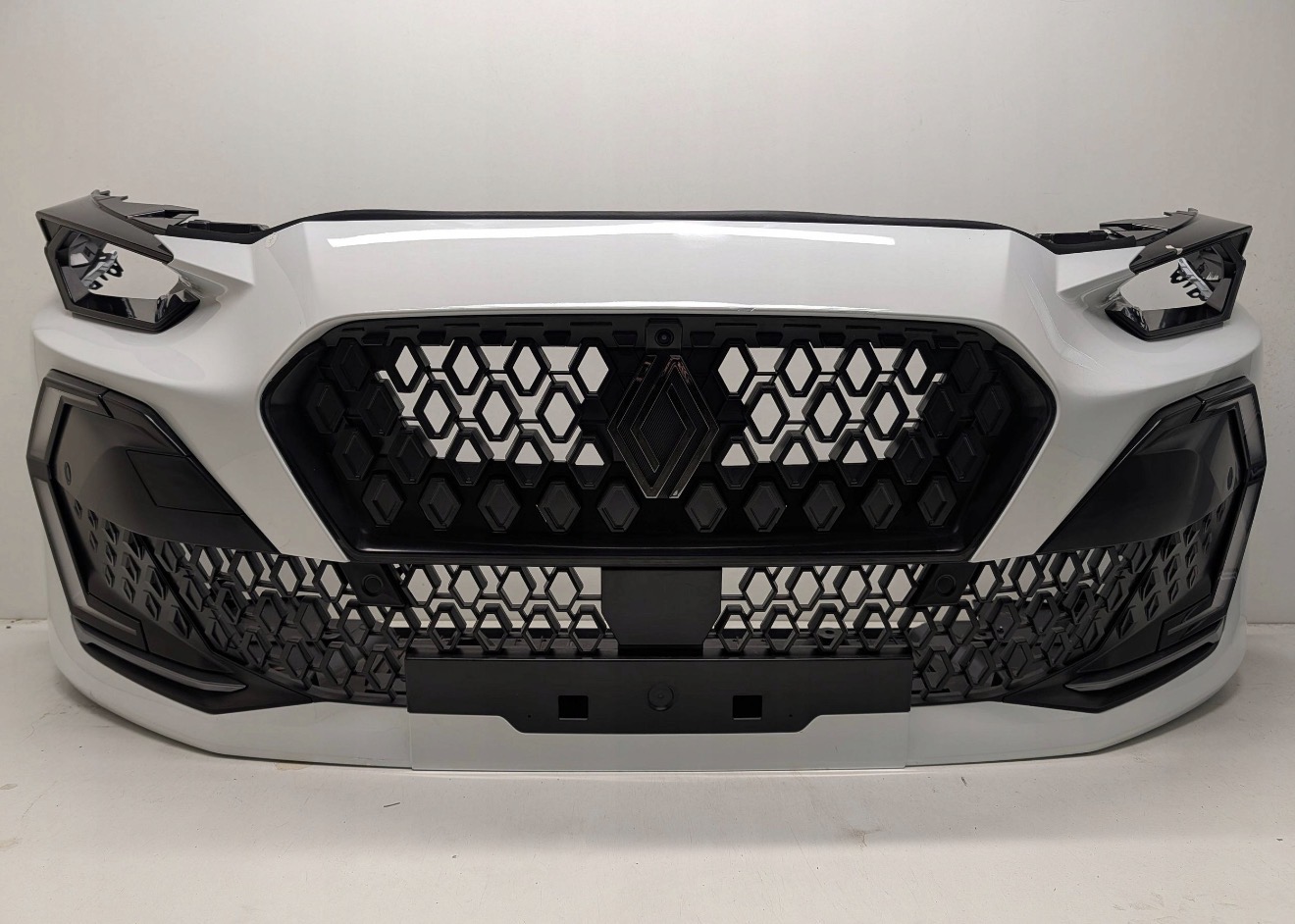 Renault clio 6 voorbumper 2026+ bumper