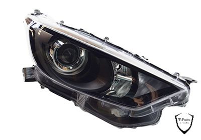 Toyota Yaris Scheinwerfer rechts 81130K0060 neue Lampe