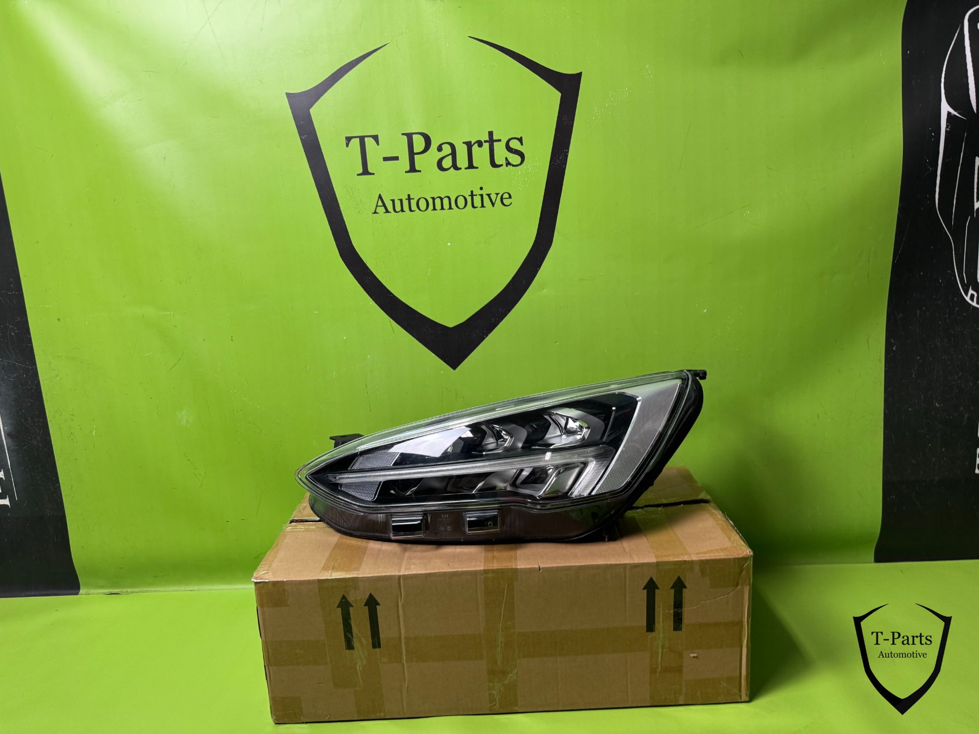 ford focus links koplamp JX7B13E015AD lamp