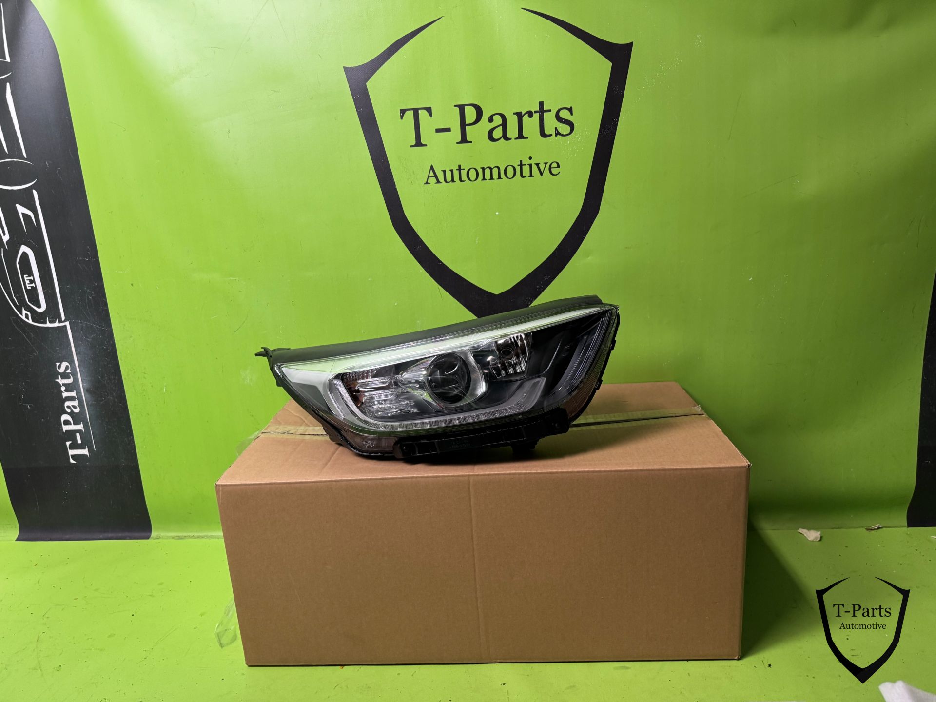 Kia stonic Rechts koplamp 92102H8500 NIEUW origineel LED lamp