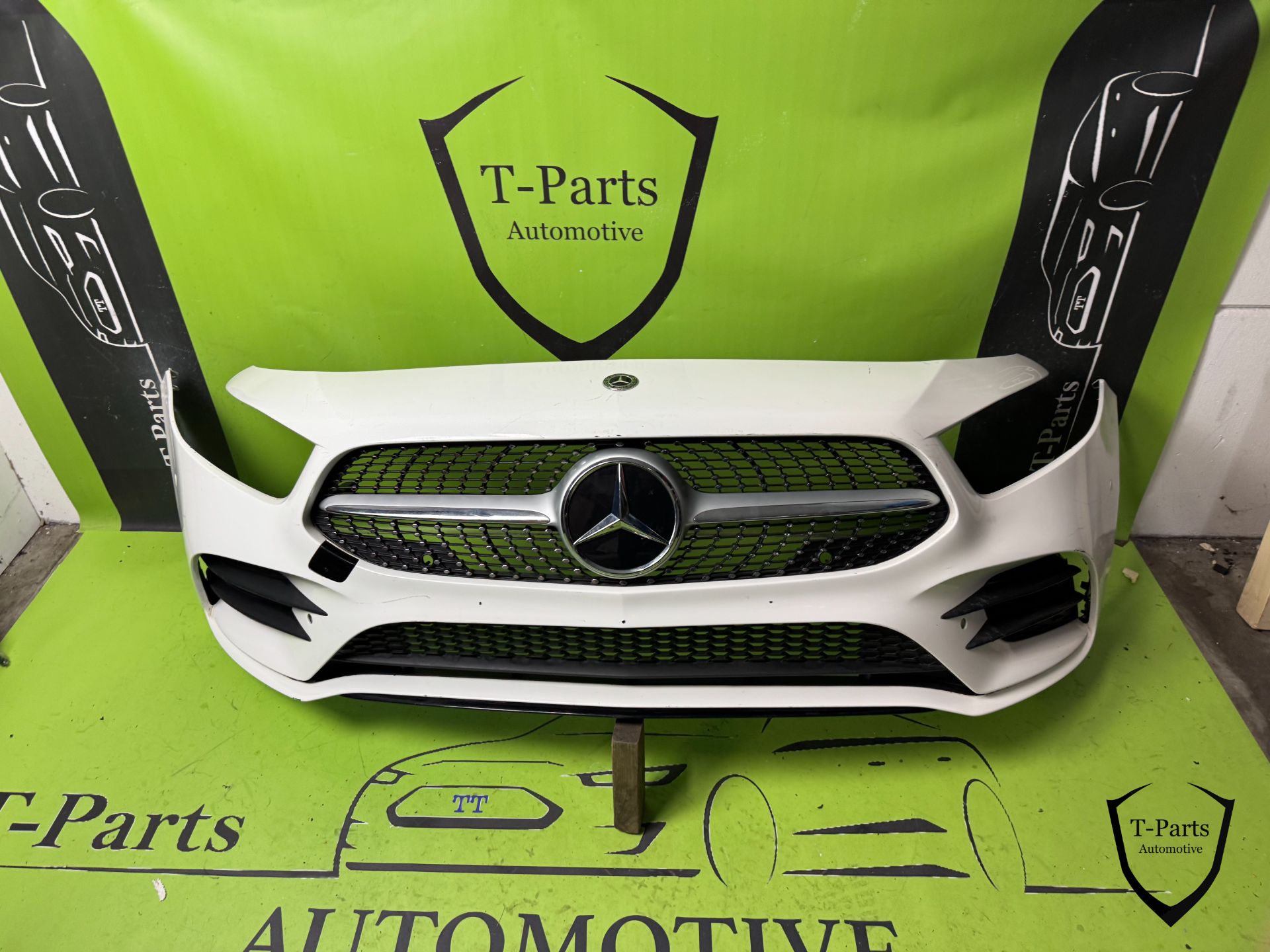 pare-chocs avant Mercedes Classe A W177 pare-chocs AMG