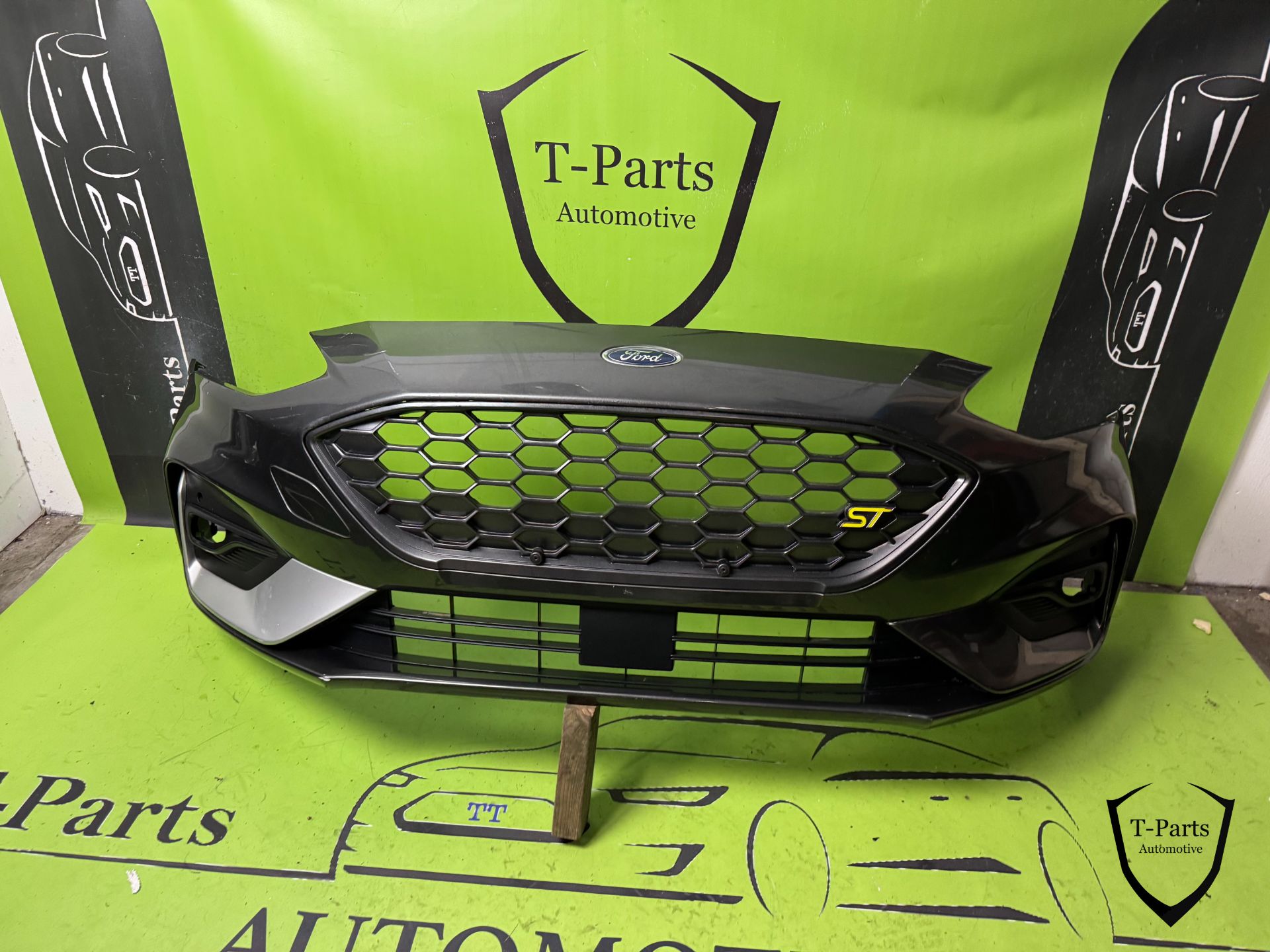 ford focus ST voorbumper bumper