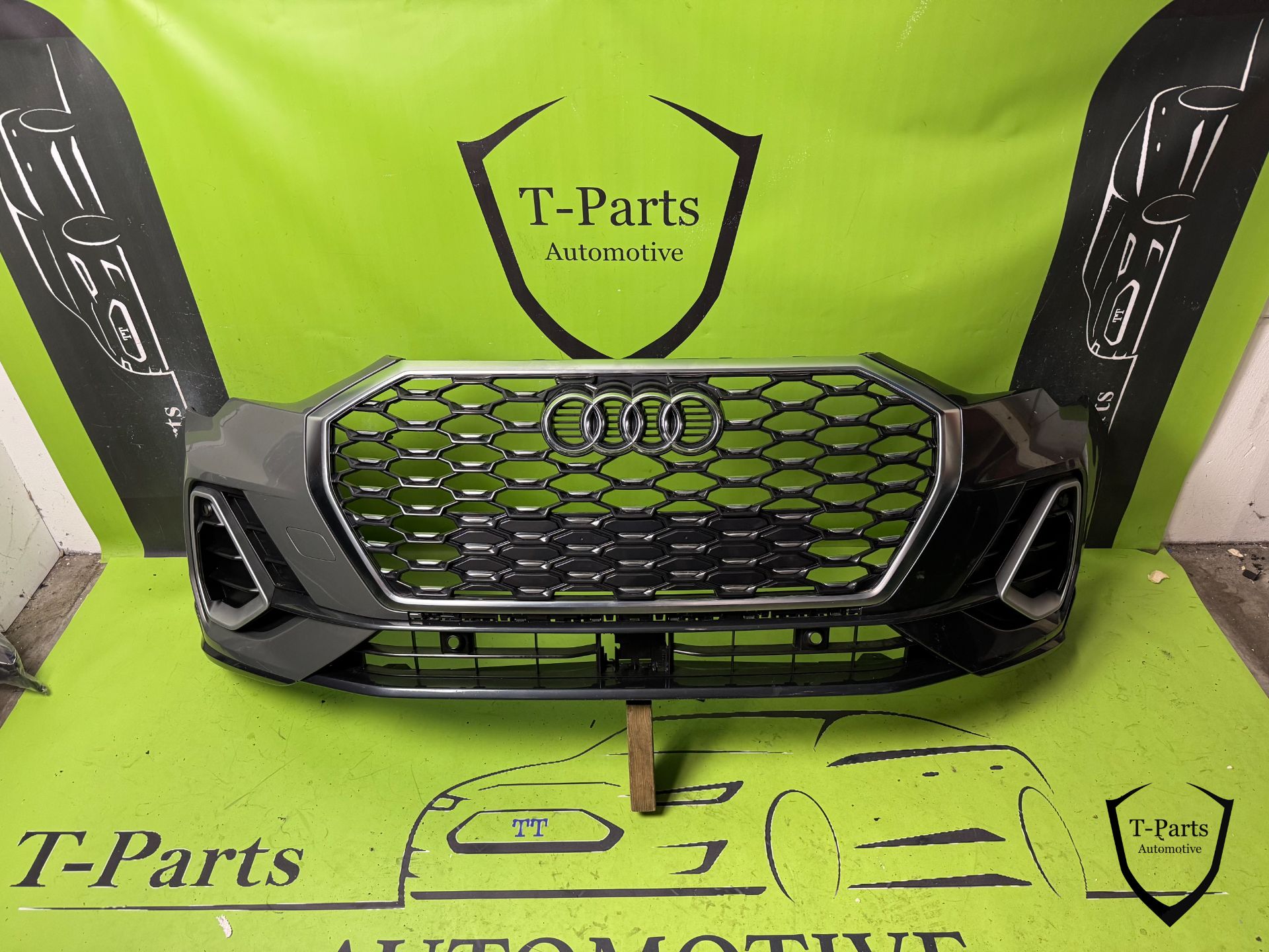 audi Q3 voorbumper bumper 18+ sportback s line