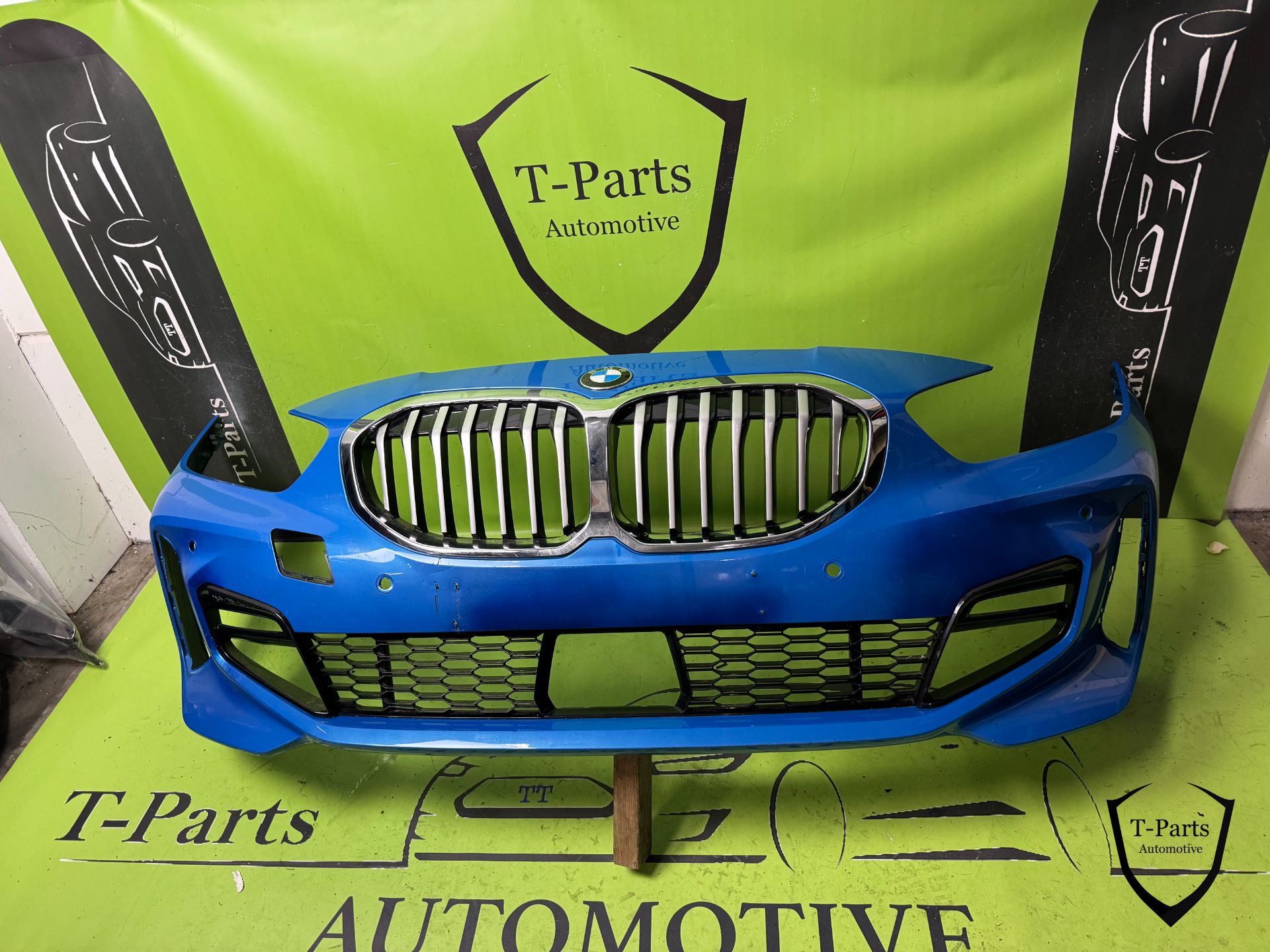 bmw 1 serie f40 voorbumper bumper 18+ M PAKKET