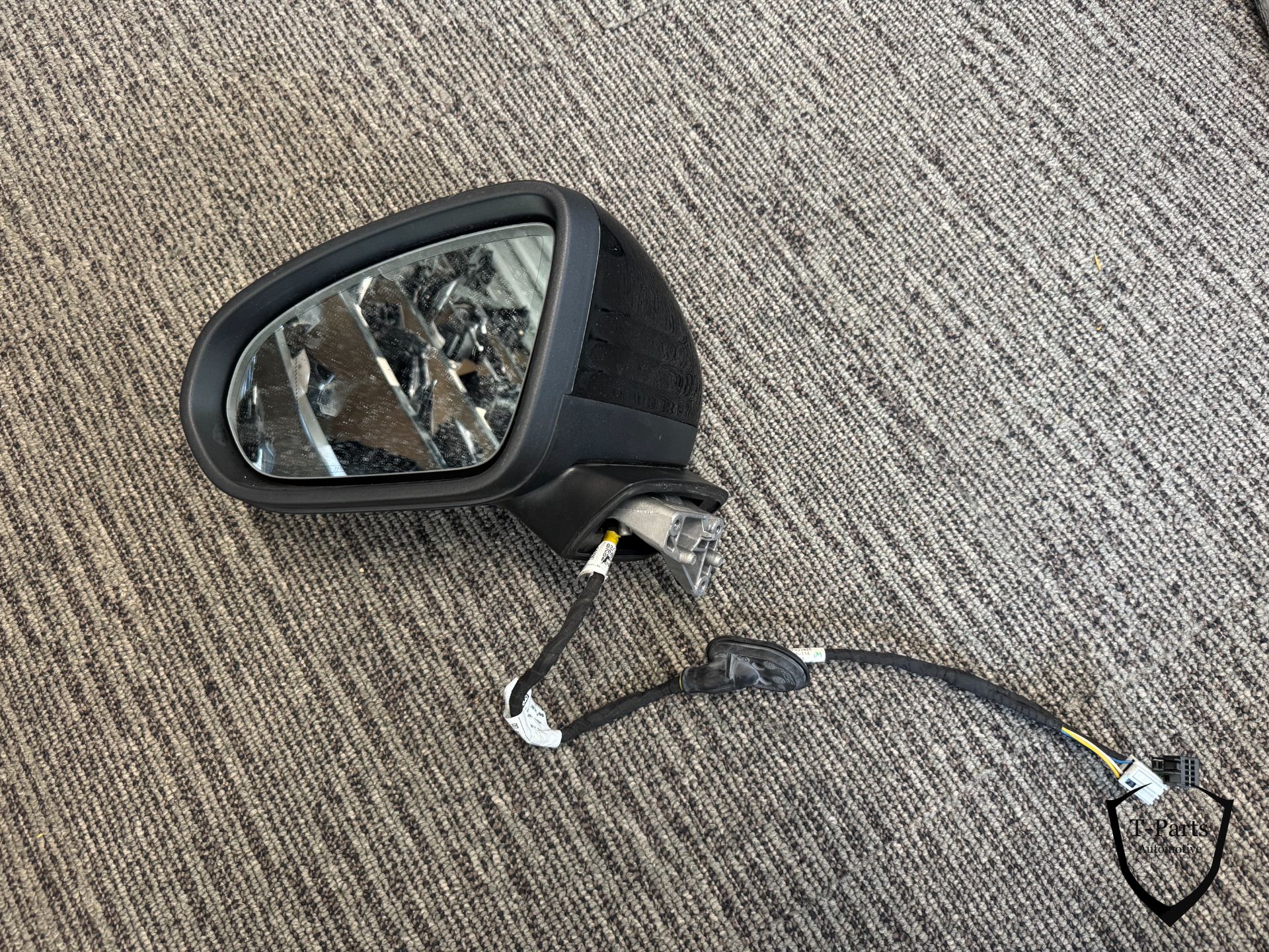 mercedes a klasse W177 links buiten spiegel