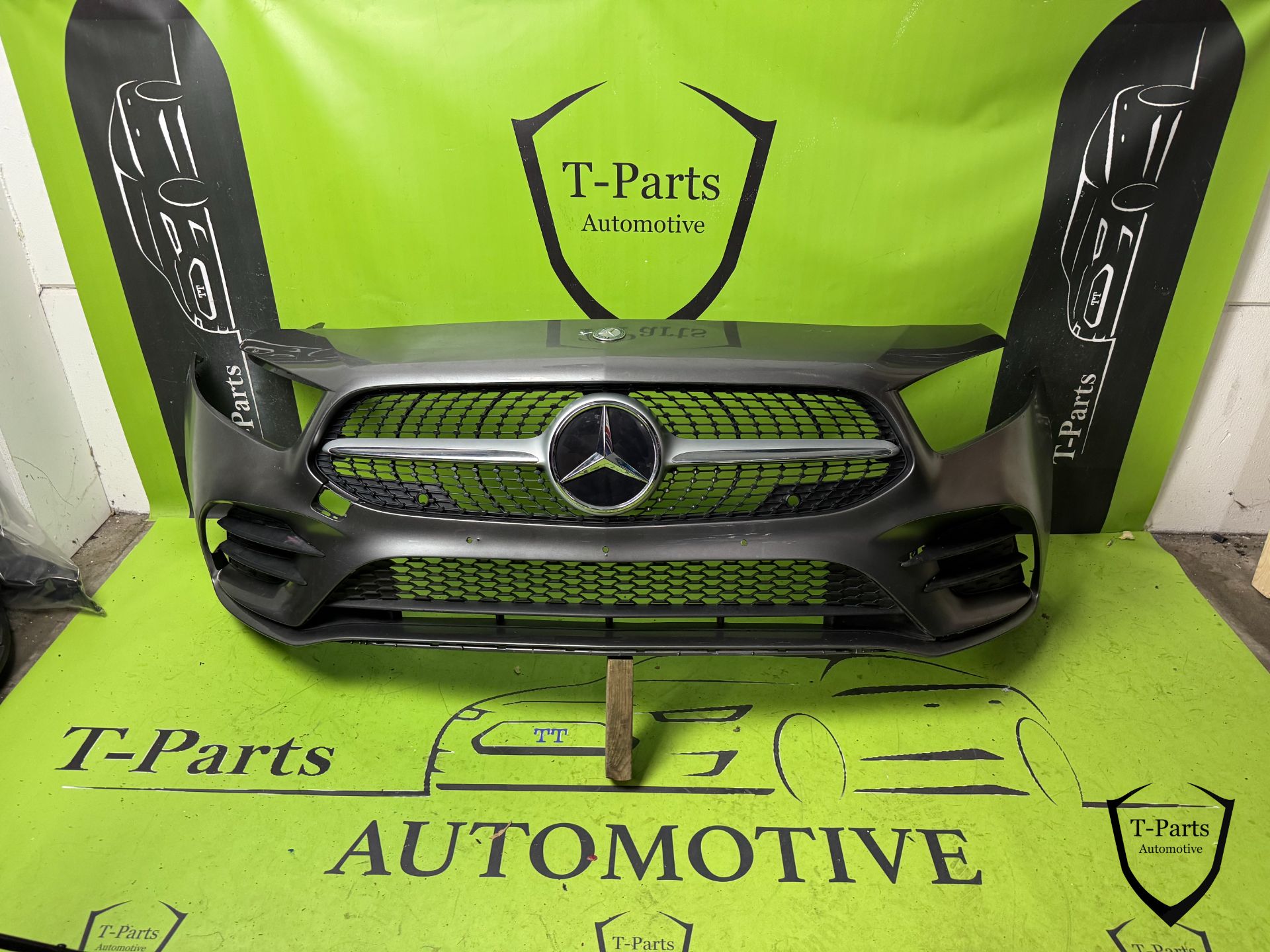 pare-chocs avant Mercedes Classe A W177 pare-chocs AMG