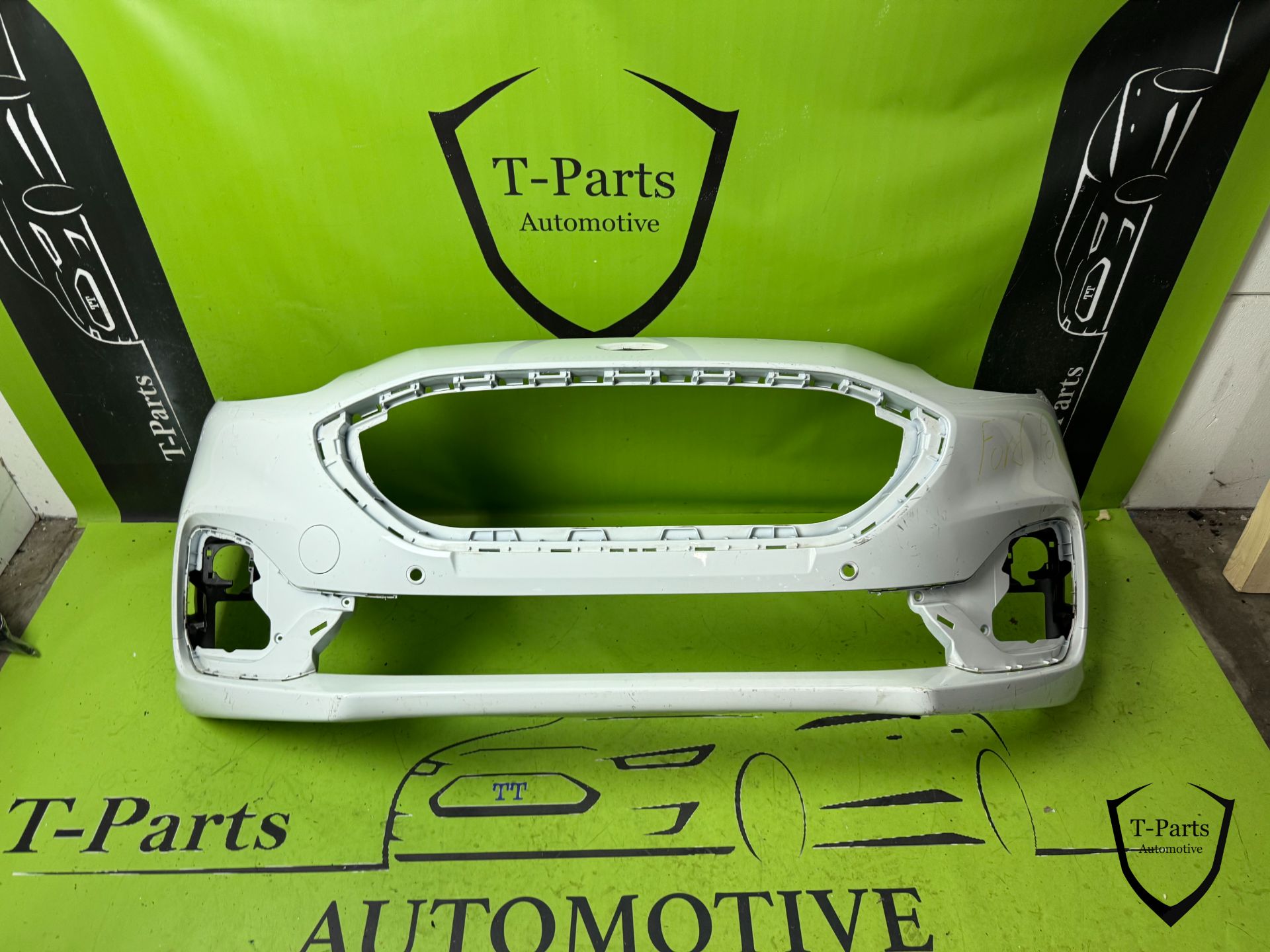ford puma ST voorbumper PDC bumper 2520501